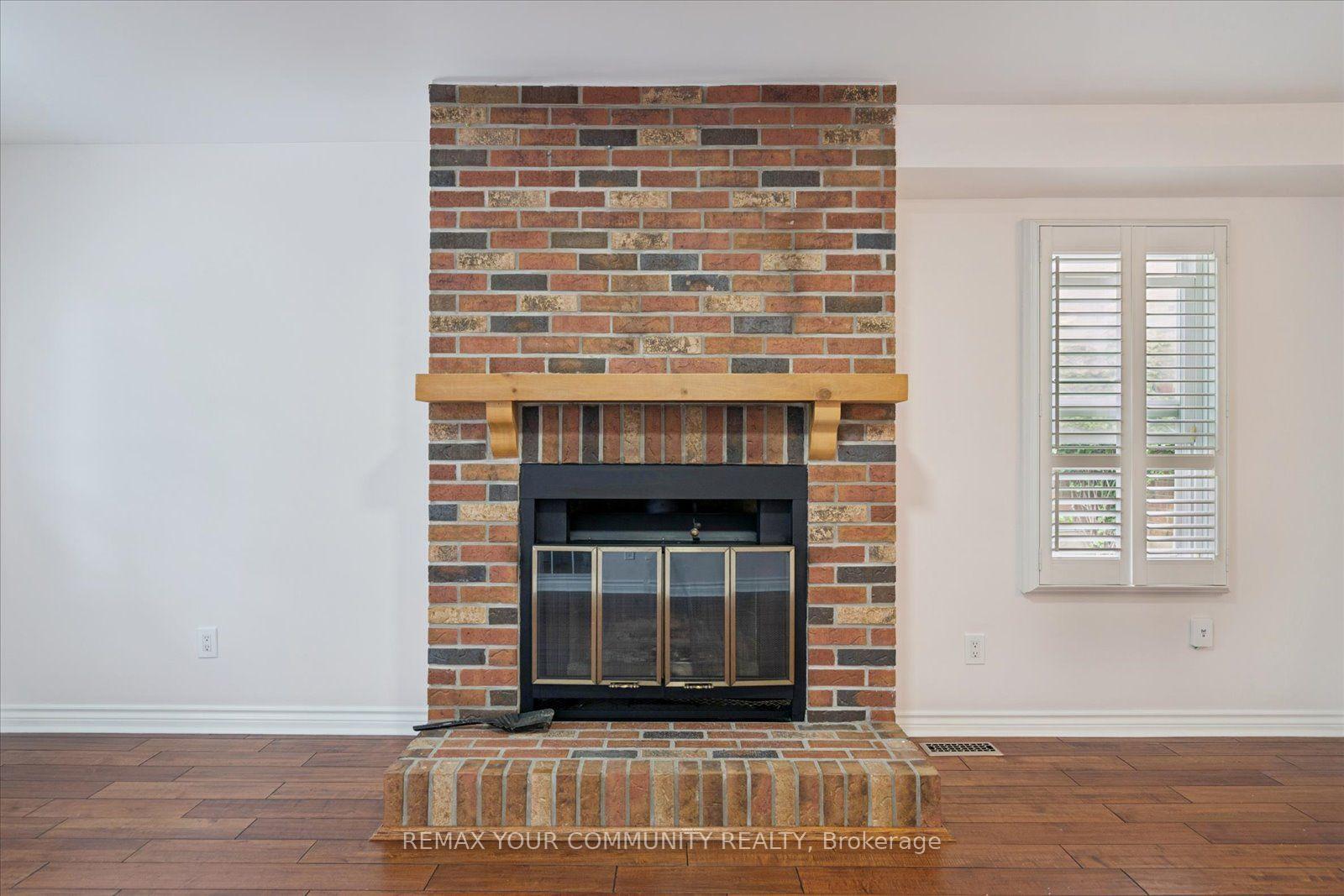 Photo 14 of 102 Edmund Seager Drive, Vaughan, Uplands — HOMEH