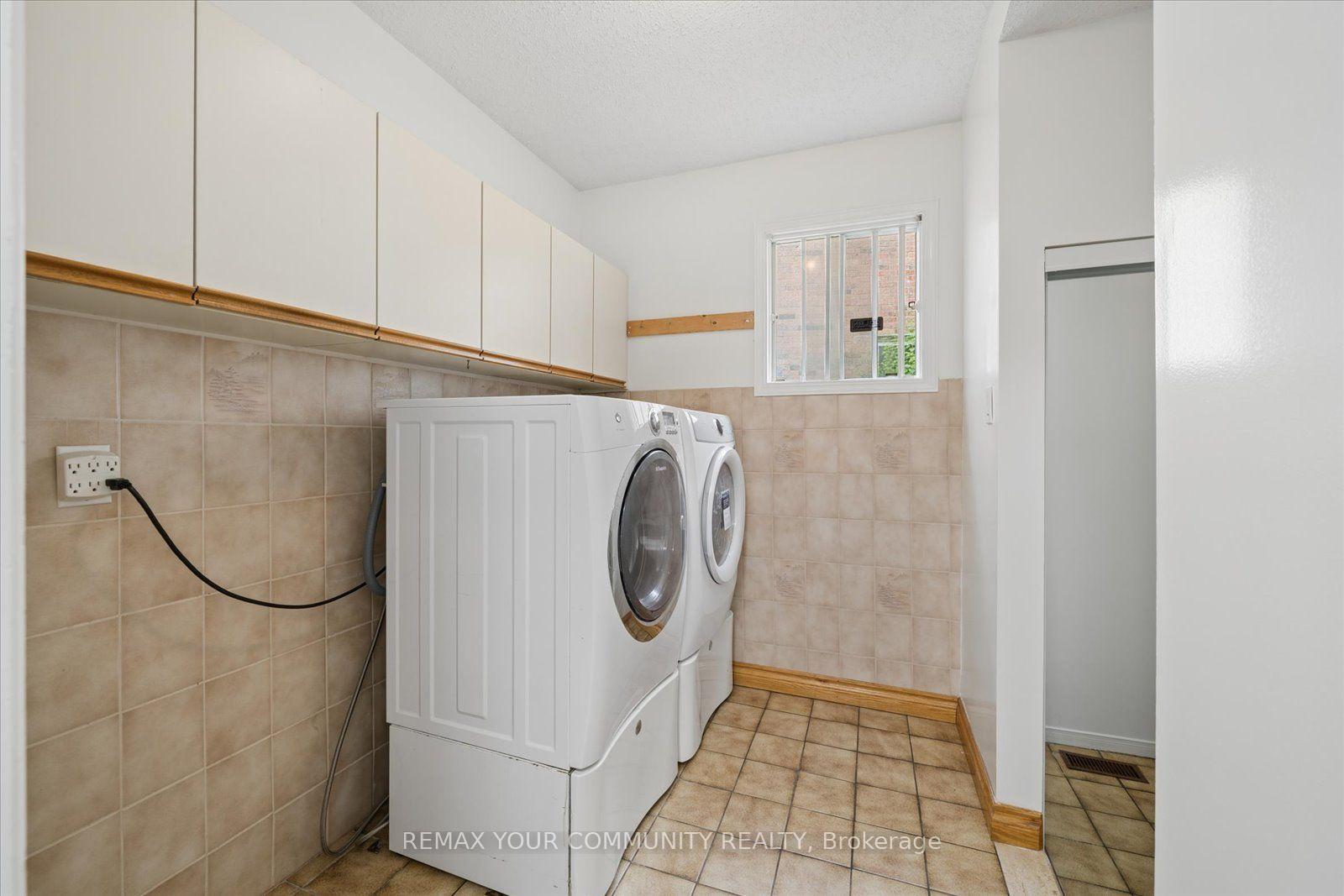 Photo 18 of 102 Edmund Seager Drive, Vaughan, Uplands — HOMEH