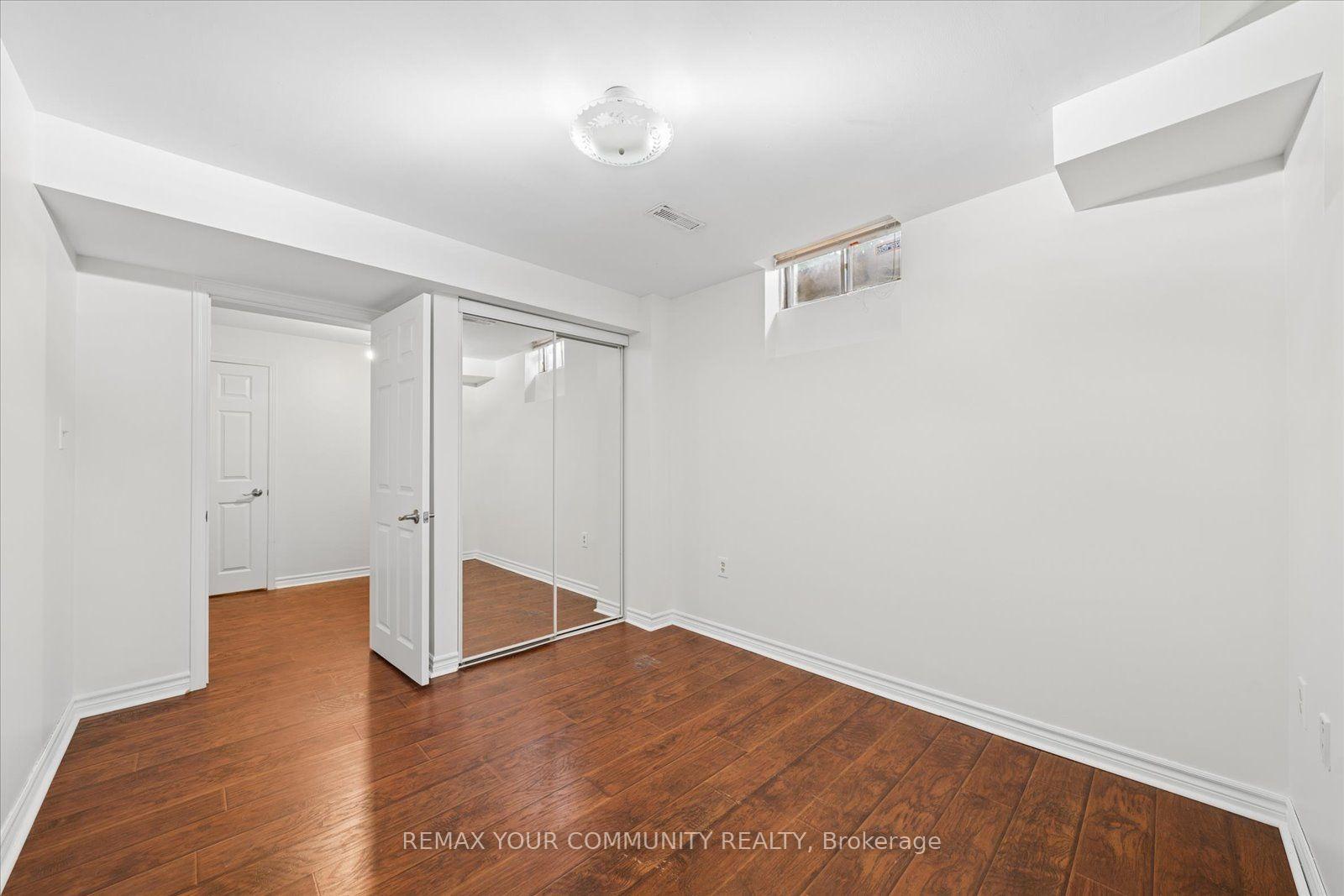 Photo 44 of 102 Edmund Seager Drive, Vaughan, Uplands — HOMEH