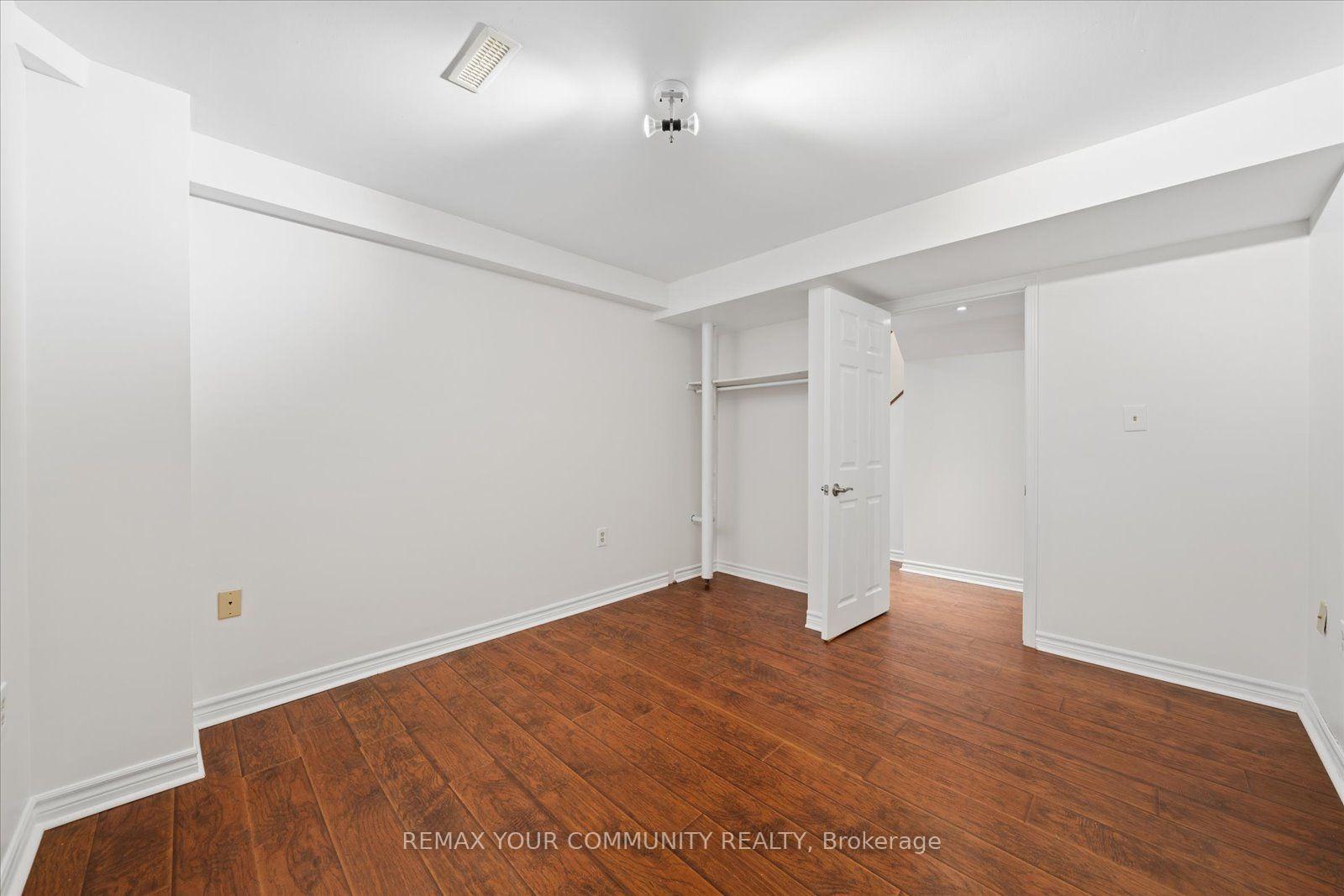 Photo 46 of 102 Edmund Seager Drive, Vaughan, Uplands — HOMEH