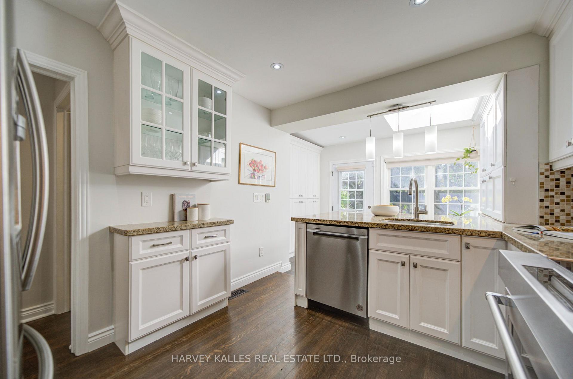 Photo 12 of 34 Kenwood Avenue, Toronto, Humewood-Cedarvale — HOMEH
