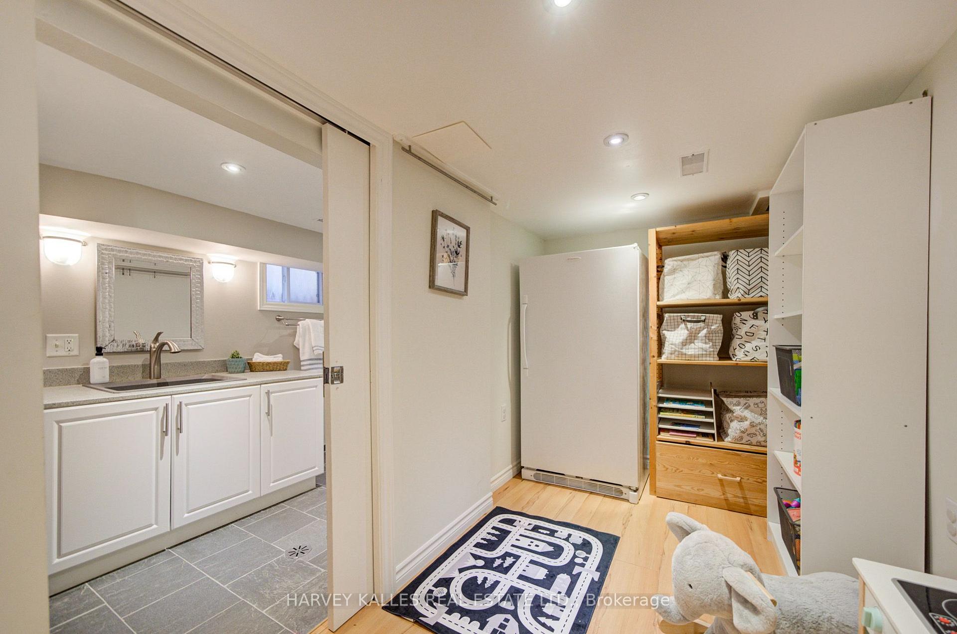 Photo 38 of 34 Kenwood Avenue, Toronto, Humewood-Cedarvale — HOMEH