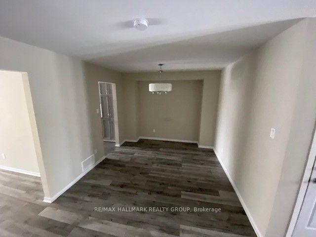 Photo 3 of 111 Cedarock Drive, Ottawa, Kanata - Bridlewood — HOMEH