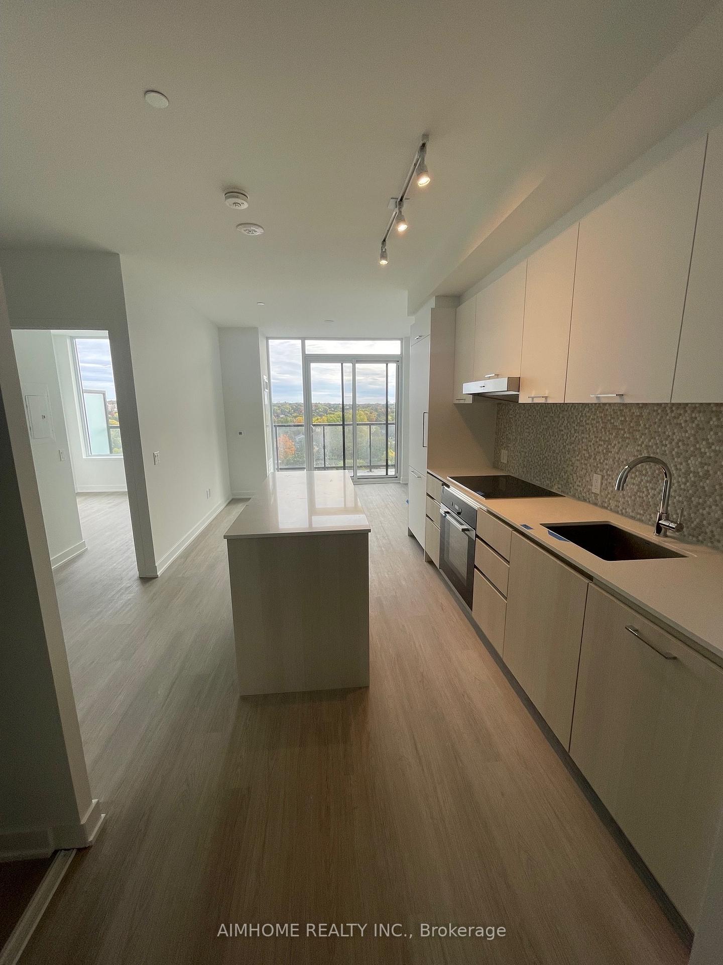 Photo 7 of Unit 914, 8188 Yonge Street, Vaughan, Uplands — HOMEH