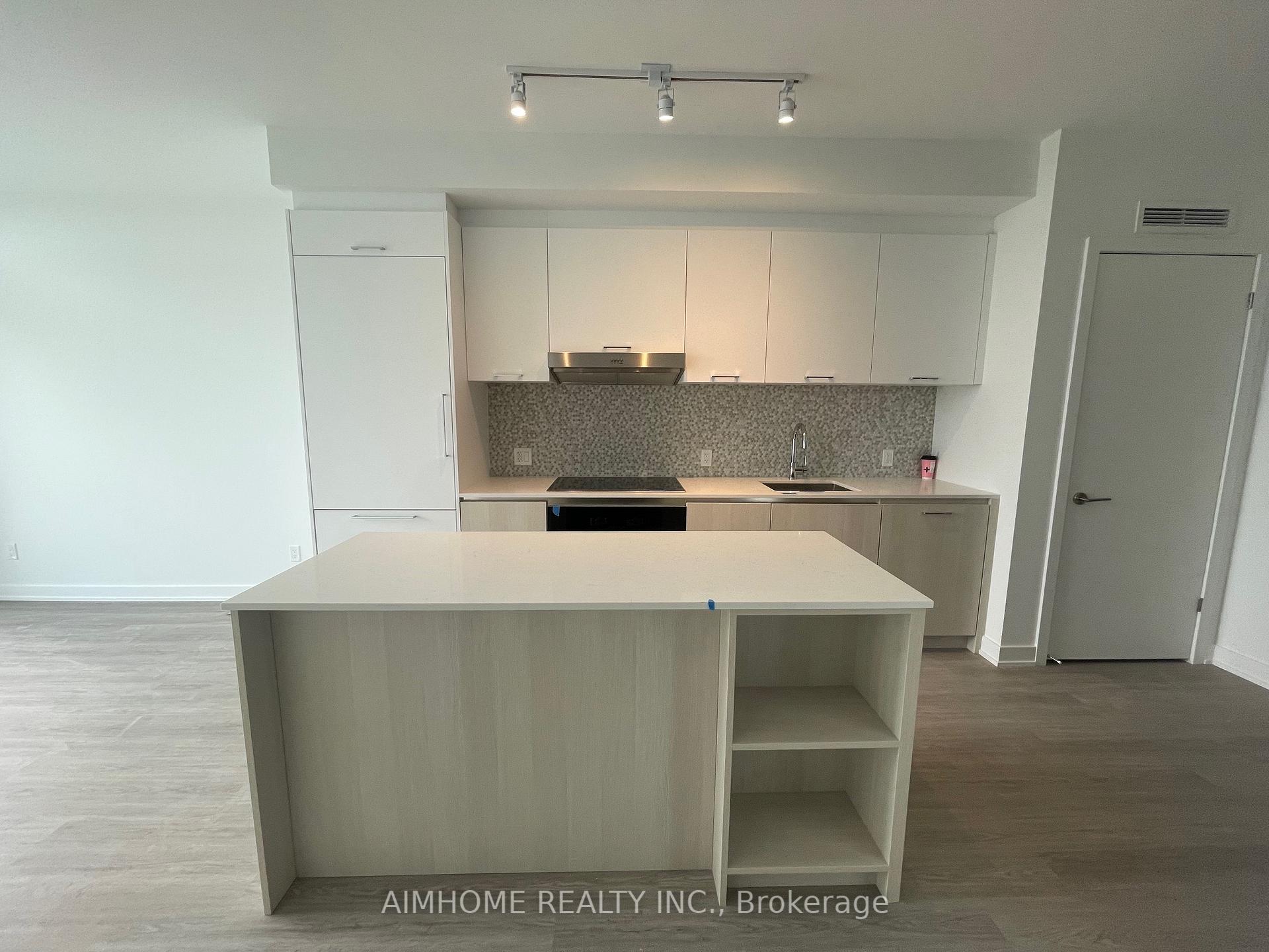 Photo 12 of Unit 914, 8188 Yonge Street, Vaughan, Uplands — HOMEH
