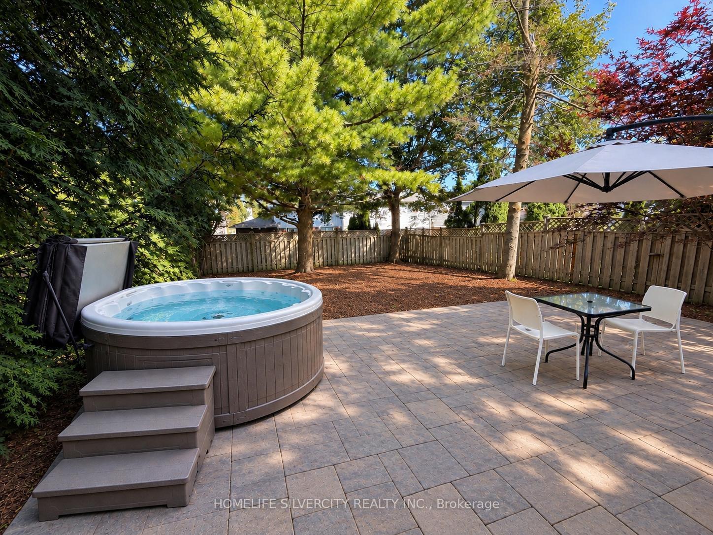 Photo 13 of 151 Thoms Crescent, Newmarket, Central Newmarket — HOMEH