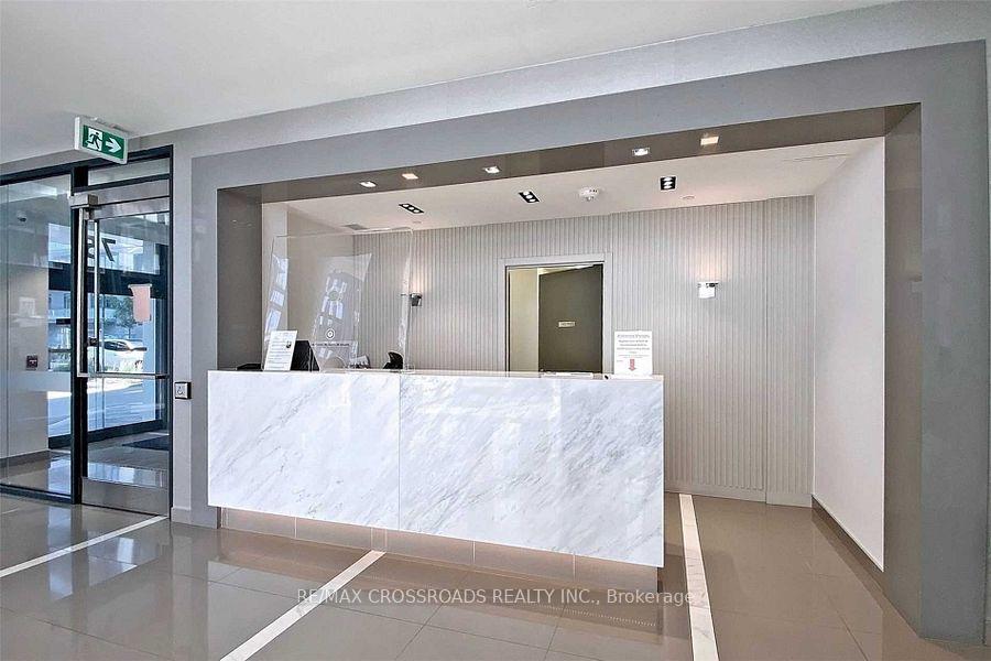 Photo 3 of Unit 1608, 75 Oneida Crescent, Richmond Hill, Langstaff — HOMEH