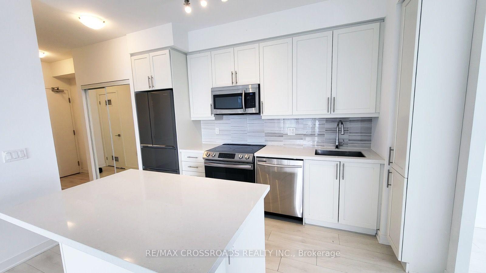 Photo 7 of Unit 1608, 75 Oneida Crescent, Richmond Hill, Langstaff — HOMEH