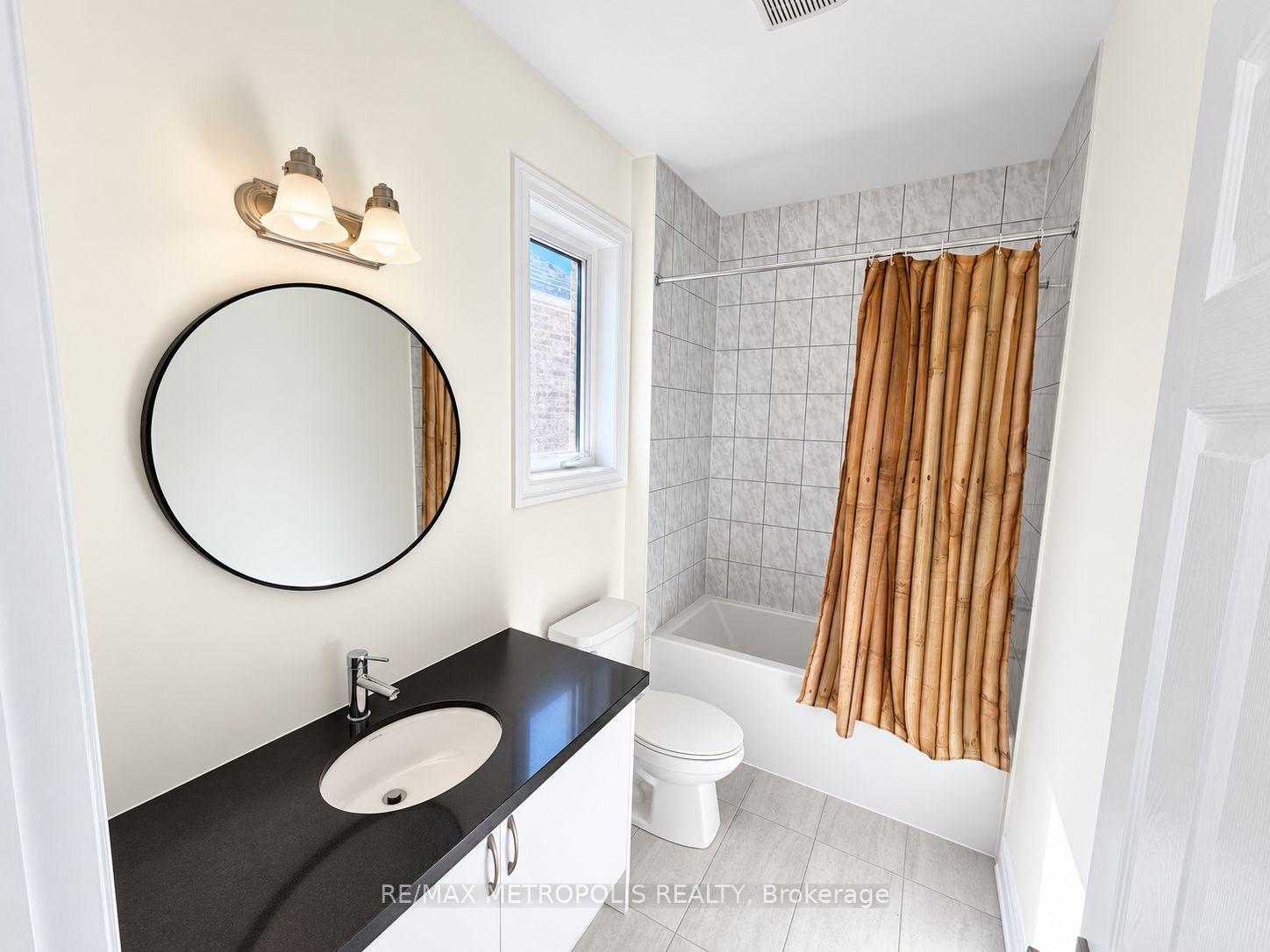Photo 6 of 2224 Beckman Crescent, Oshawa, Kedron — HOMEH