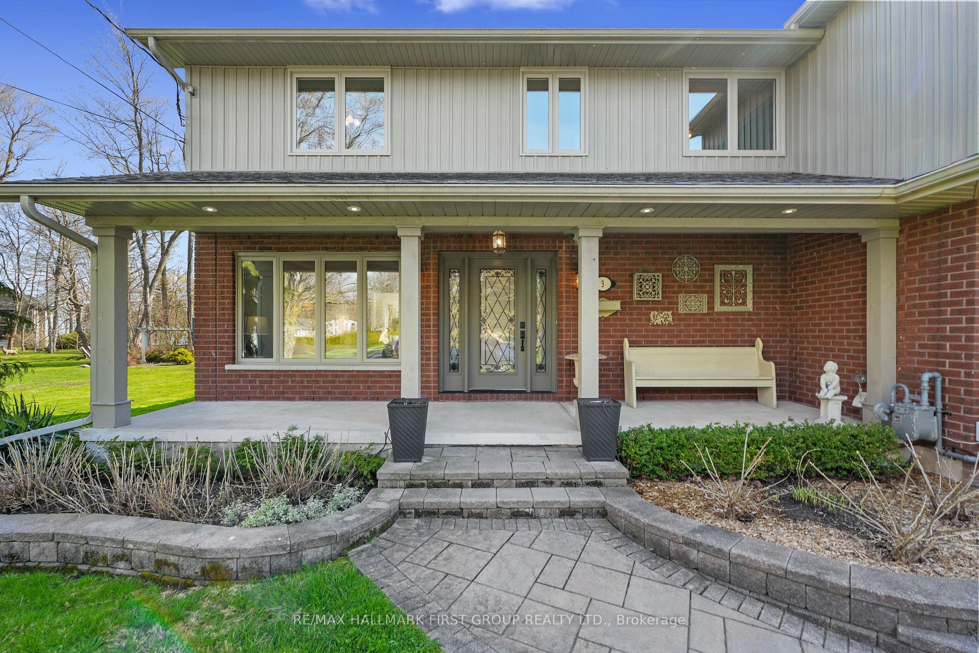 Photo 3 of 3 Hamilton Court, Cobourg — HOMEH