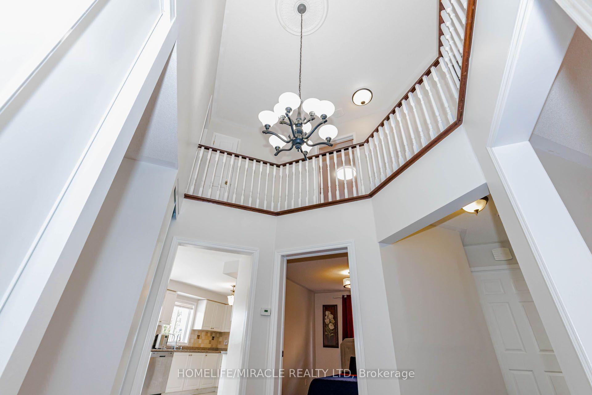 Photo 14 of 955 Bristol Road W, Mississauga, East Credit — HOMEH