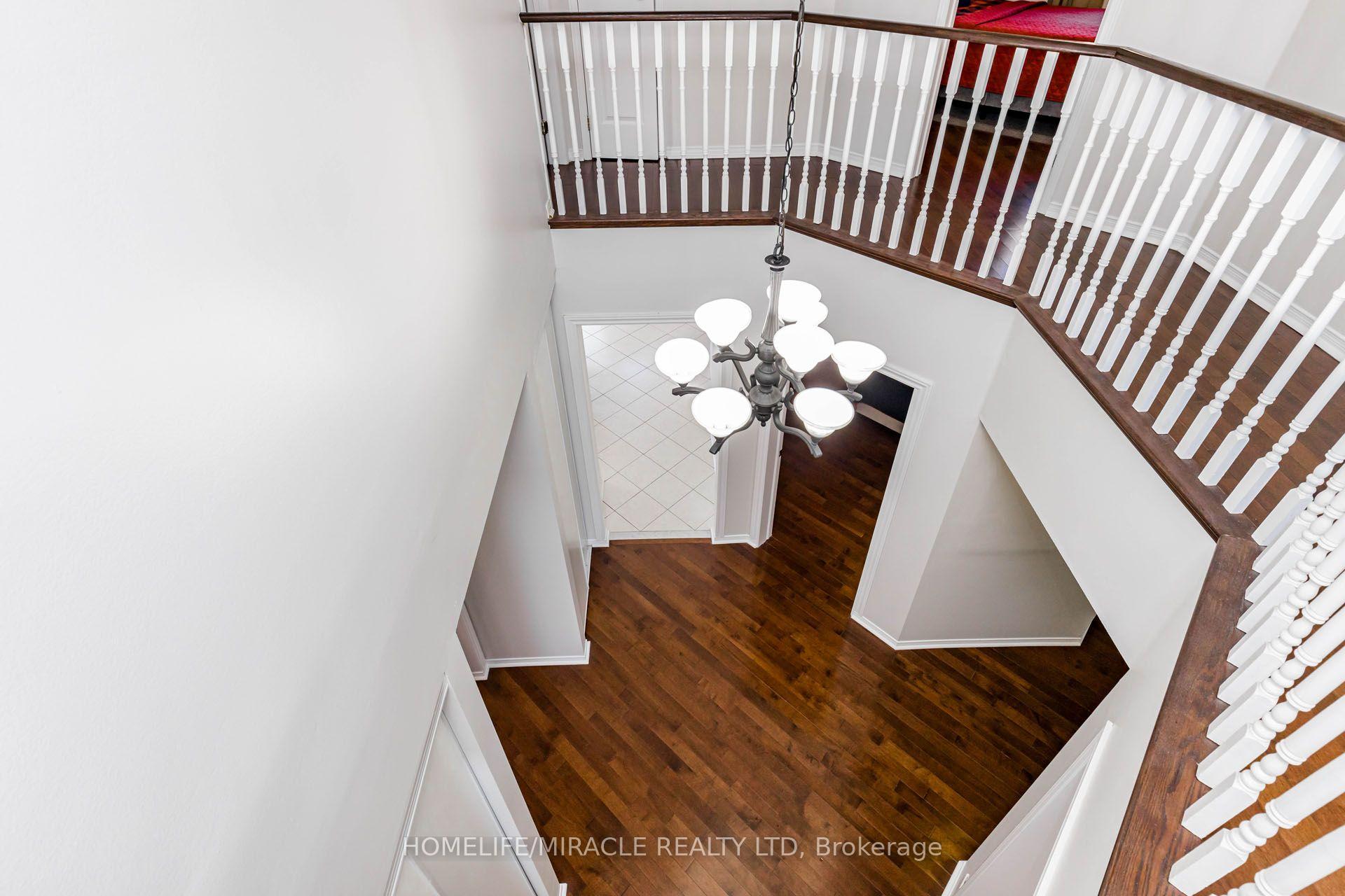 Photo 27 of 955 Bristol Road W, Mississauga, East Credit — HOMEH