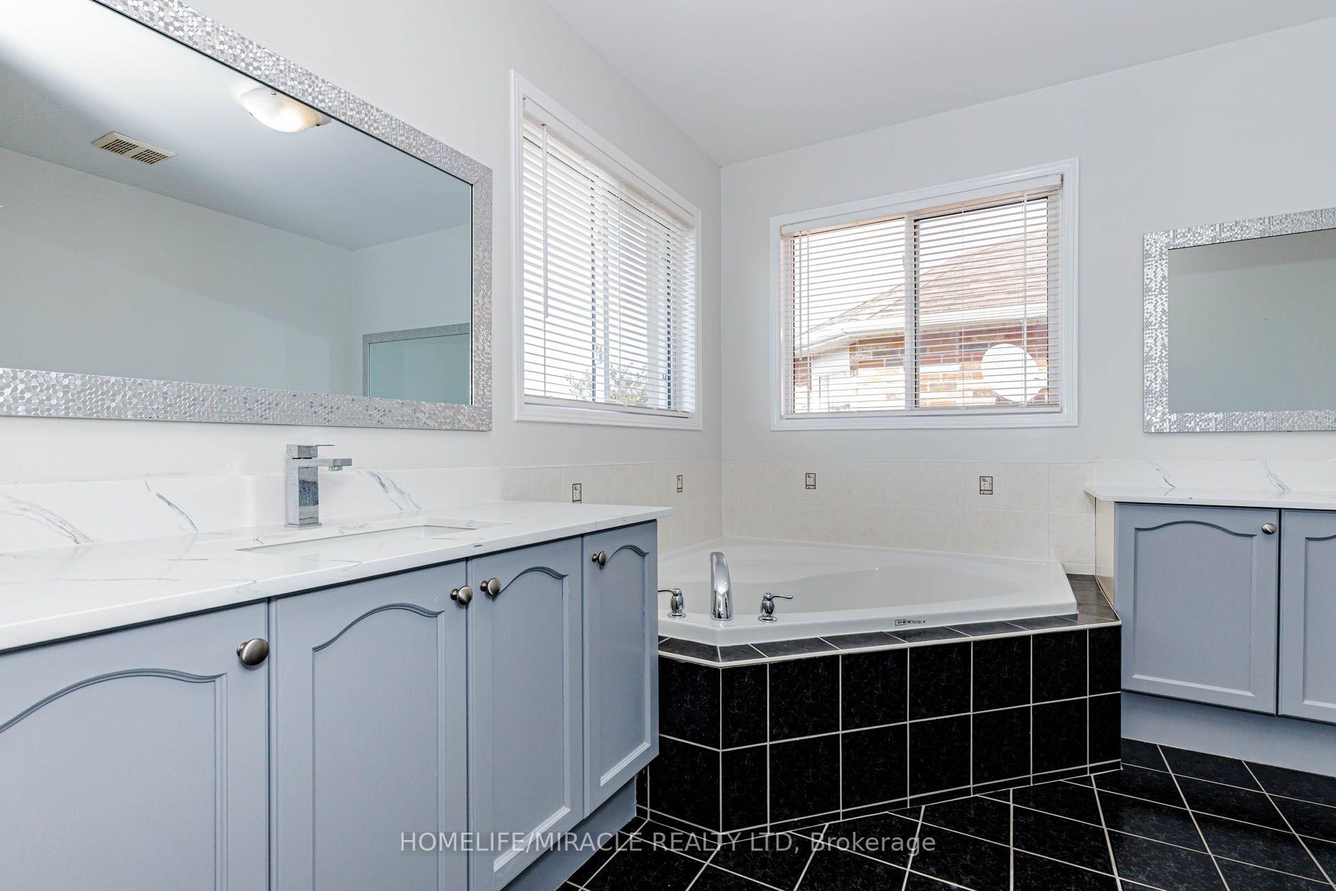 Photo 31 of 955 Bristol Road W, Mississauga, East Credit — HOMEH