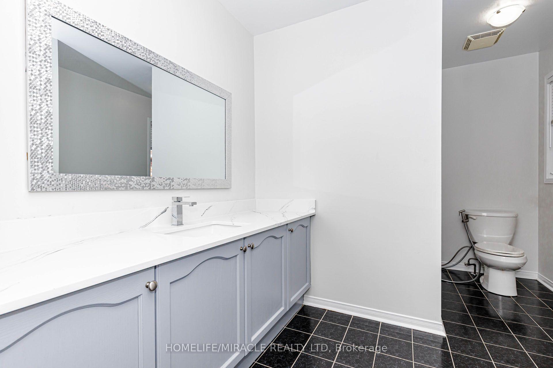 Photo 35 of 955 Bristol Road W, Mississauga, East Credit — HOMEH