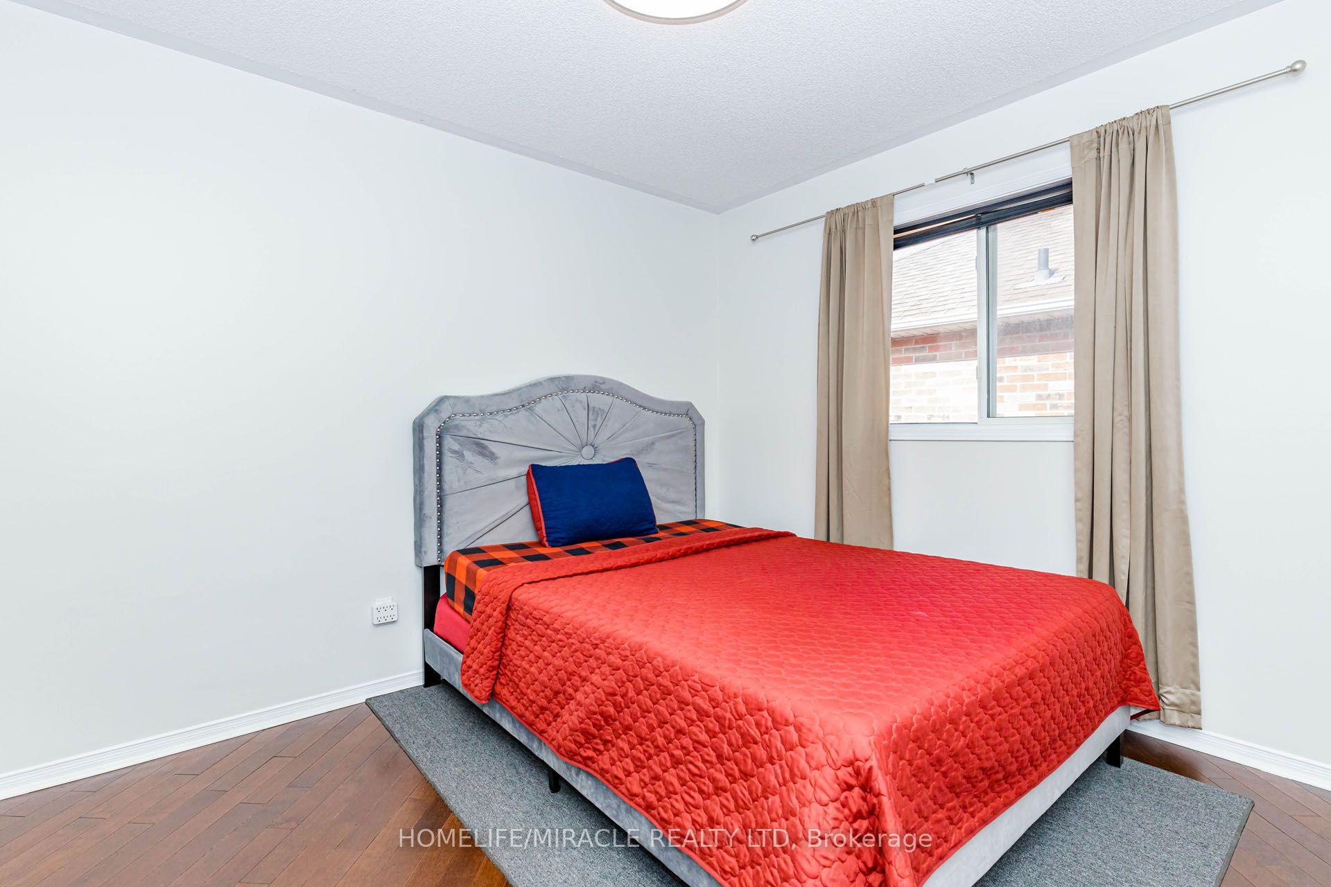 Photo 36 of 955 Bristol Road W, Mississauga, East Credit — HOMEH