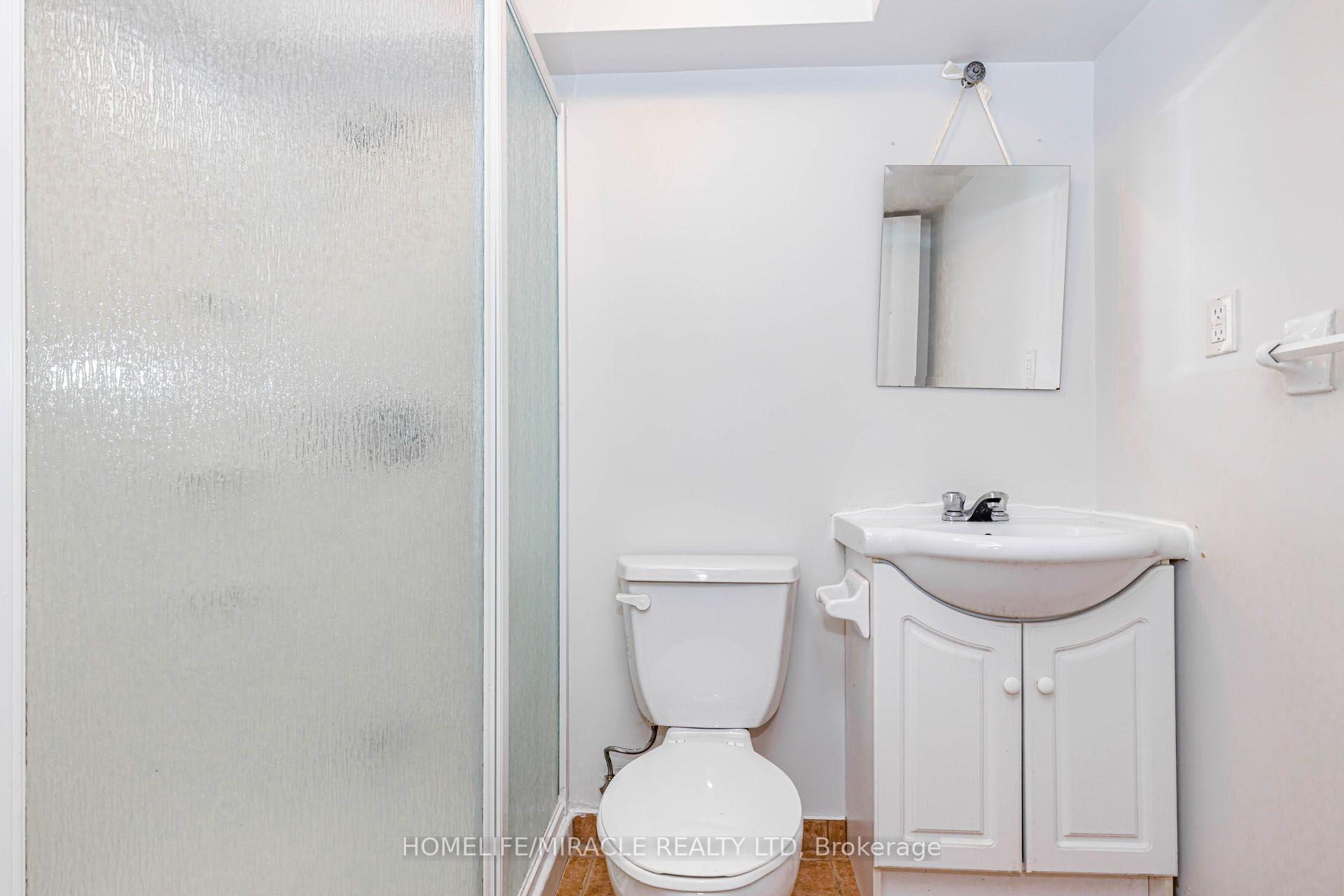 Photo 44 of 955 Bristol Road W, Mississauga, East Credit — HOMEH