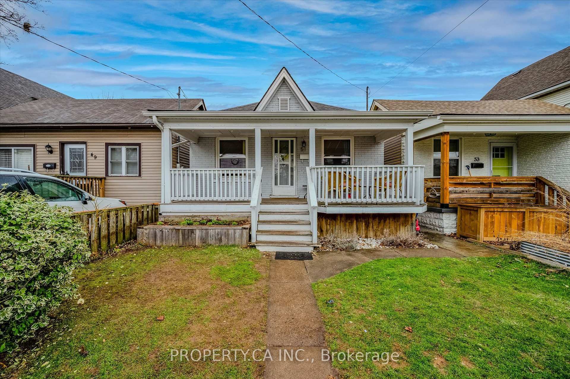 Photo 3 of 51 Fairview Avenue, Hamilton, Crown Point — HOMEH