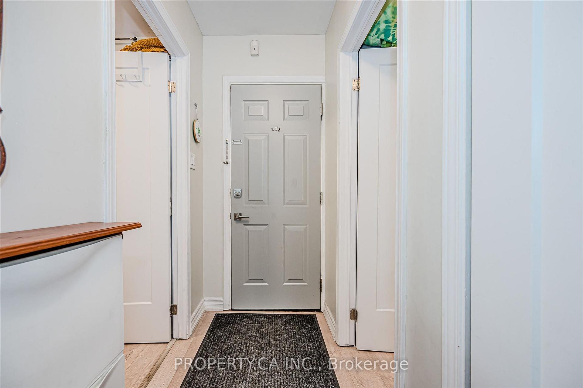 Photo 8 of 51 Fairview Avenue, Hamilton, Crown Point — HOMEH