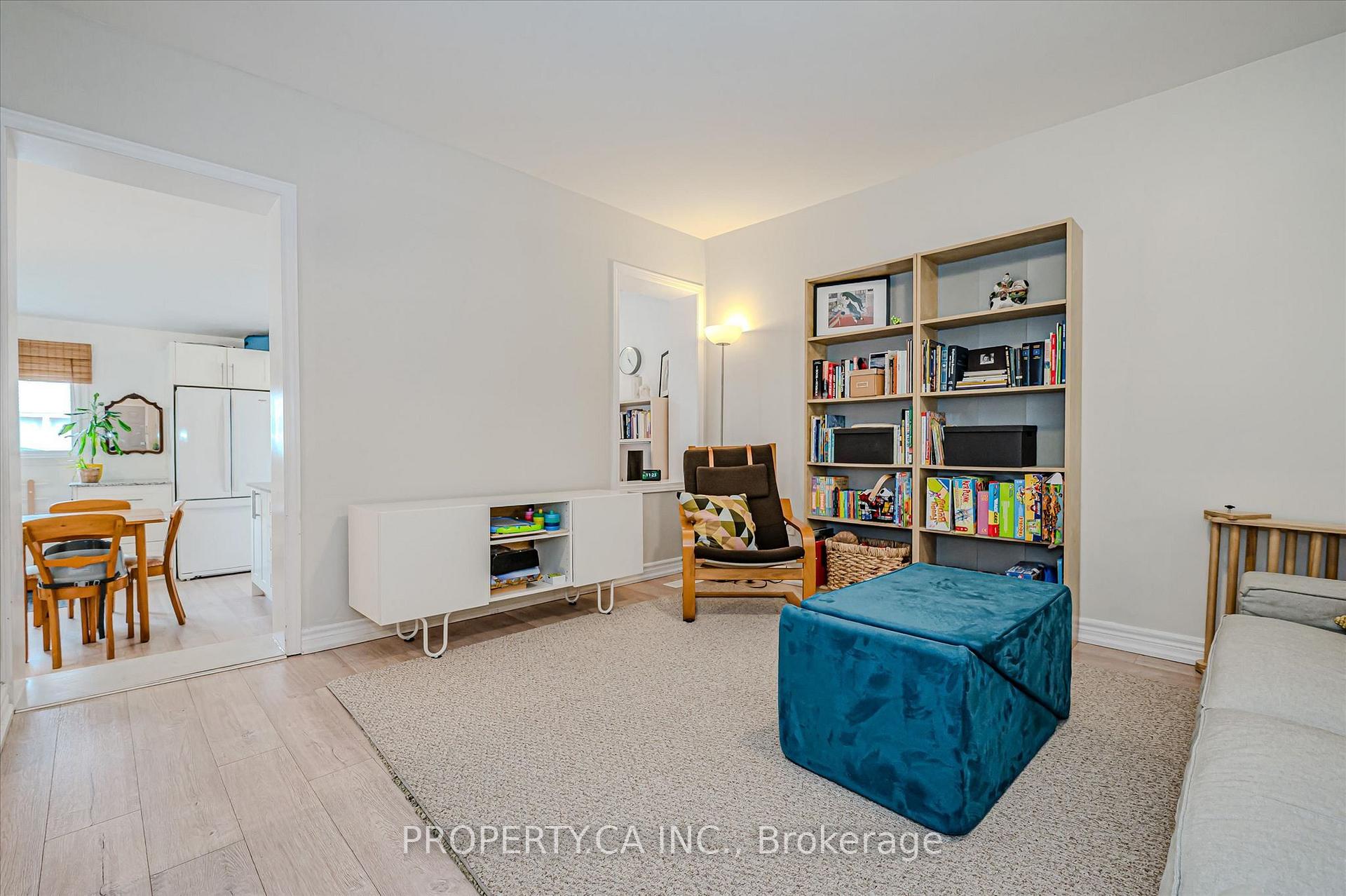 Photo 14 of 51 Fairview Avenue, Hamilton, Crown Point — HOMEH