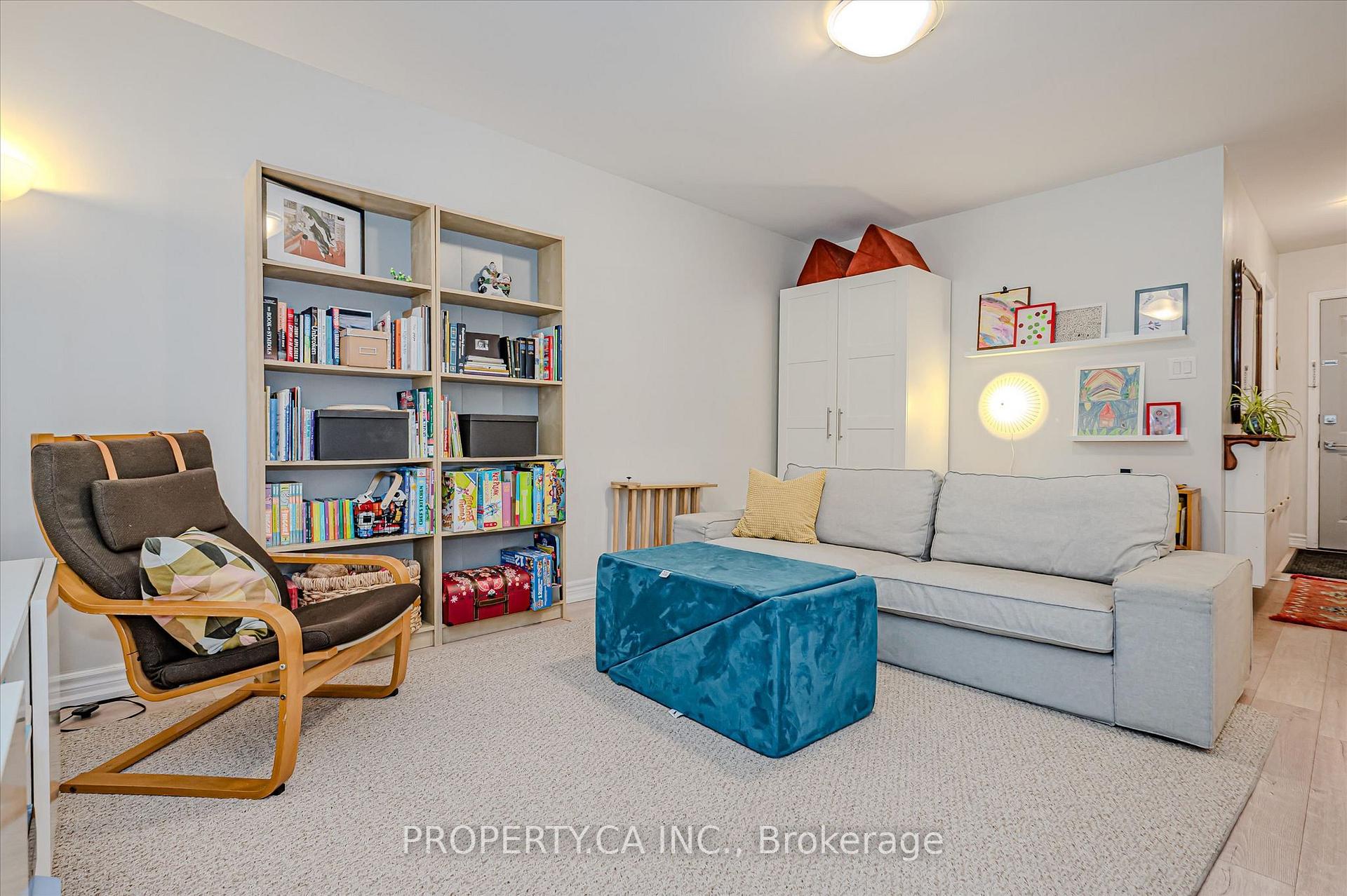 Photo 15 of 51 Fairview Avenue, Hamilton, Crown Point — HOMEH