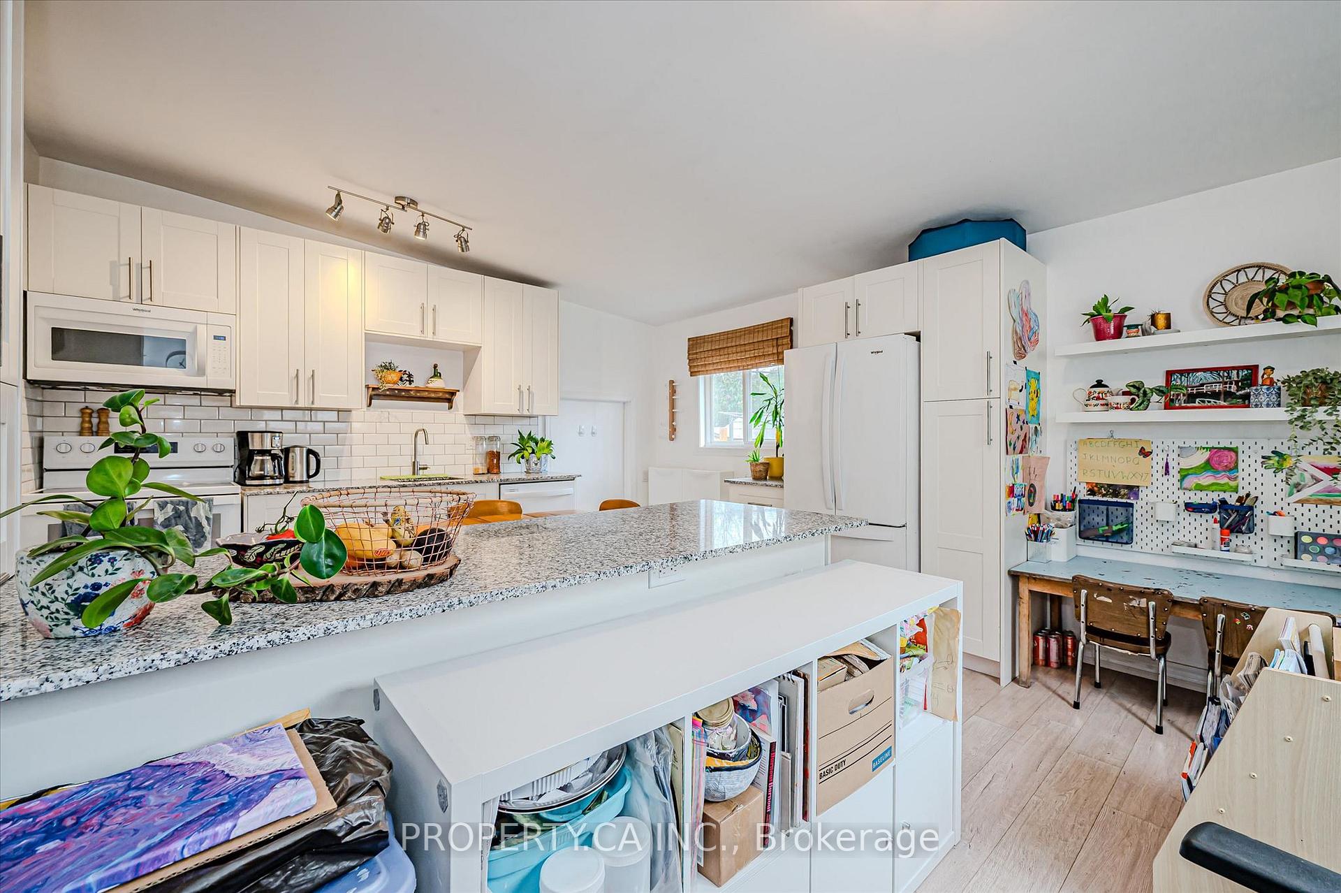 Photo 29 of 51 Fairview Avenue, Hamilton, Crown Point — HOMEH