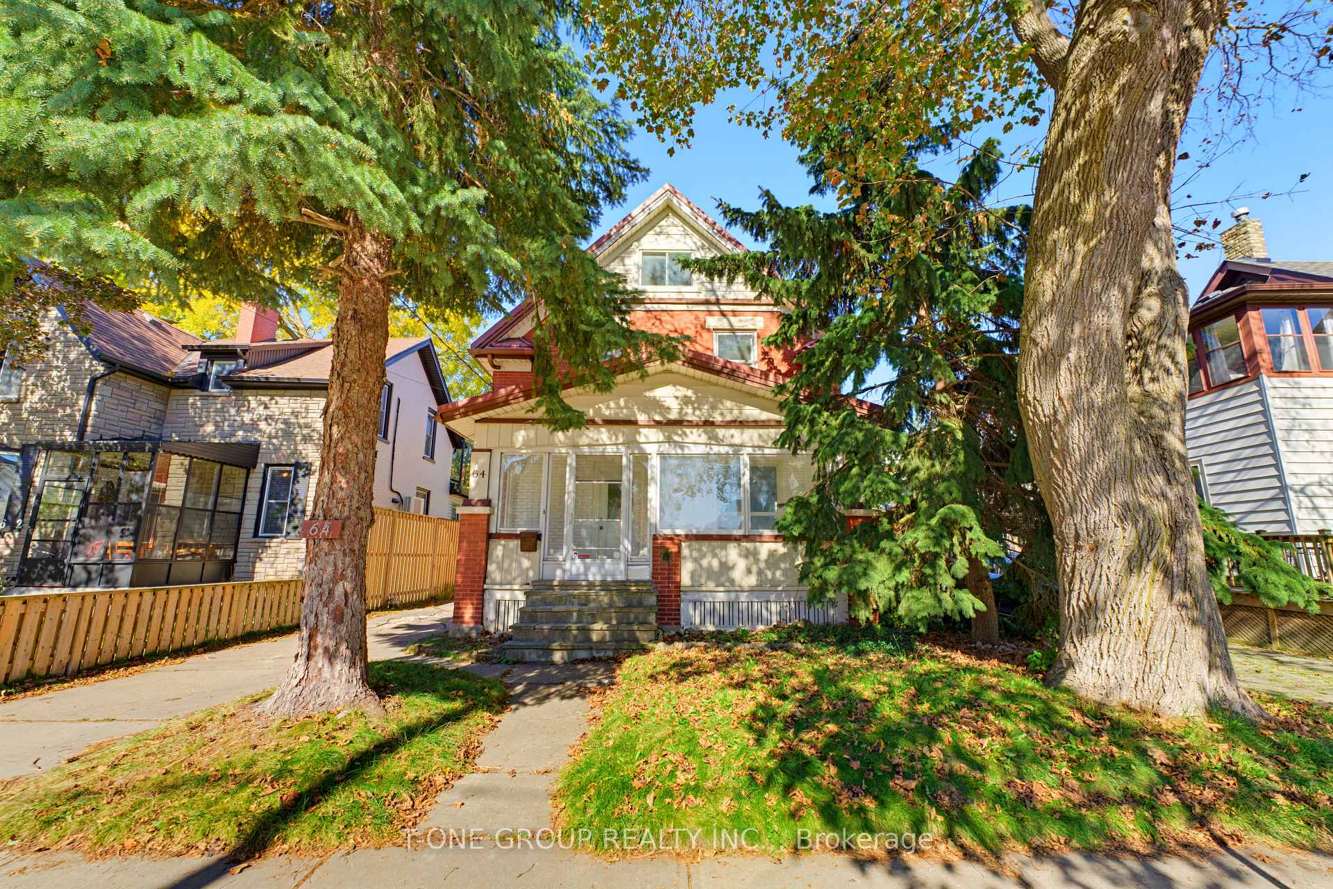 Photo 1 of 64 Chapel Street, Kitchener, Civic Centre — HOMEH