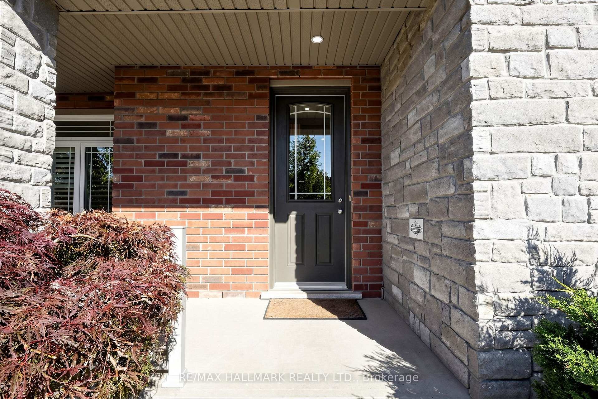 Photo 5 of 20 Tolton Drive, Guelph, Pineridge/Westminster Woods — HOMEH