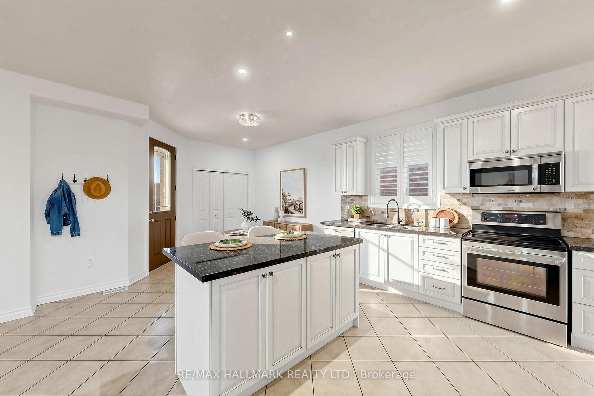 Photo 12 of 20 Tolton Drive, Guelph, Pineridge/Westminster Woods — HOMEH
