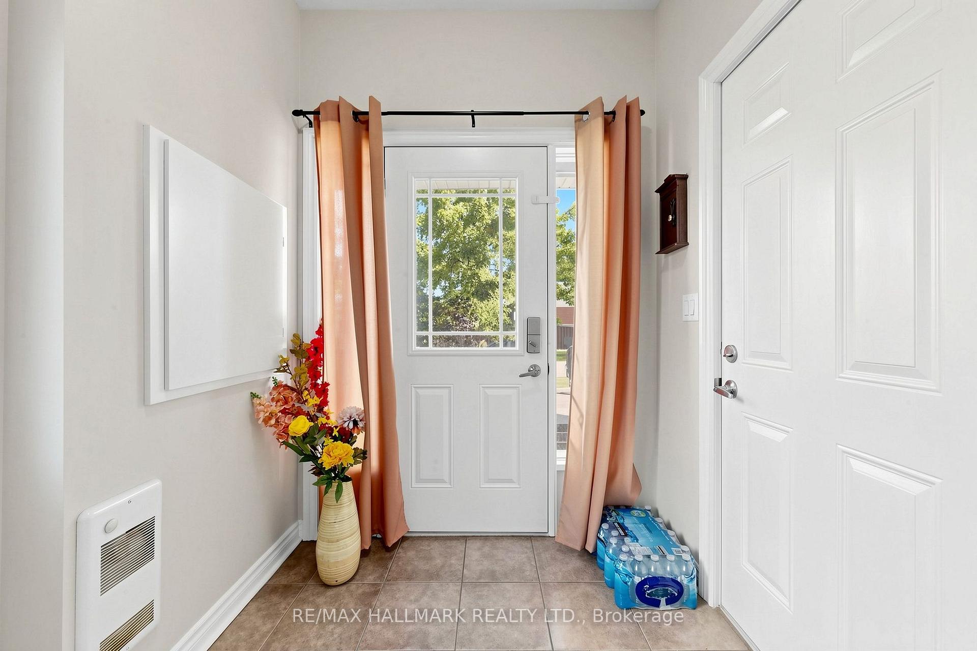 Photo 35 of 20 Tolton Drive, Guelph, Pineridge/Westminster Woods — HOMEH