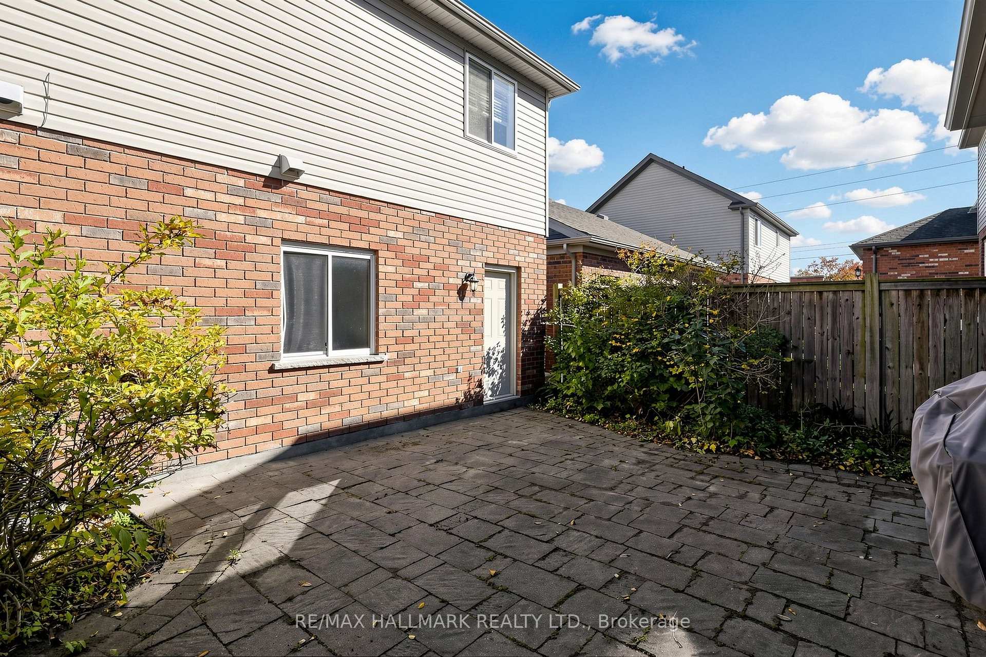 Photo 48 of 20 Tolton Drive, Guelph, Pineridge/Westminster Woods — HOMEH