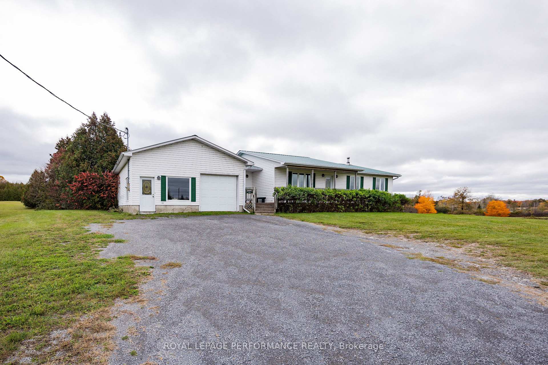 Photo 8 of 19976 County 43 Road, North Glengarry, North Glengarry (Kenyon) Twp — HOMEH