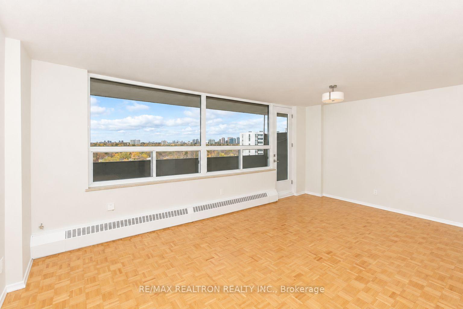 Photo 2 of Unit 708, 6200 Bathurst Street, North York, Westminster-Branson — HOMEH