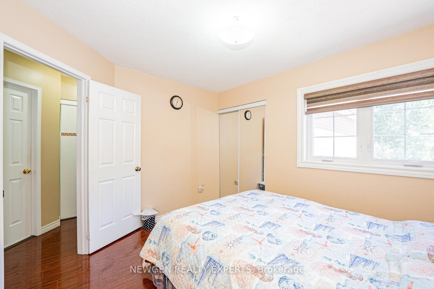 Photo 35 of 42 Mccleave Crescent, Brampton, Fletcher's West — HOMEH