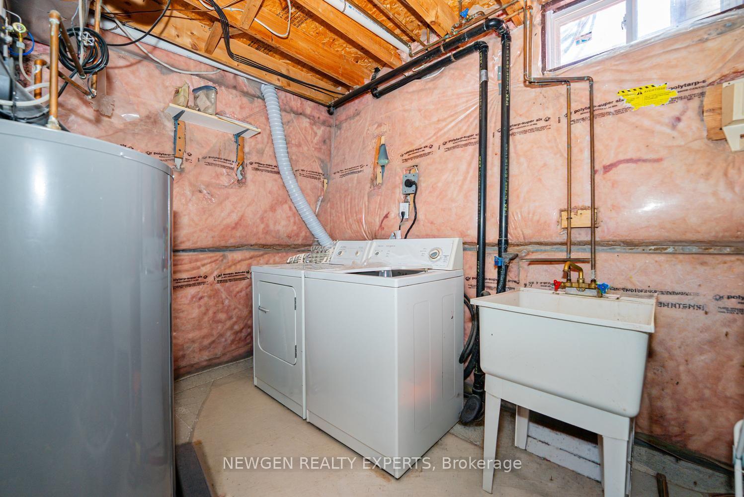 Photo 43 of 42 Mccleave Crescent, Brampton, Fletcher's West — HOMEH