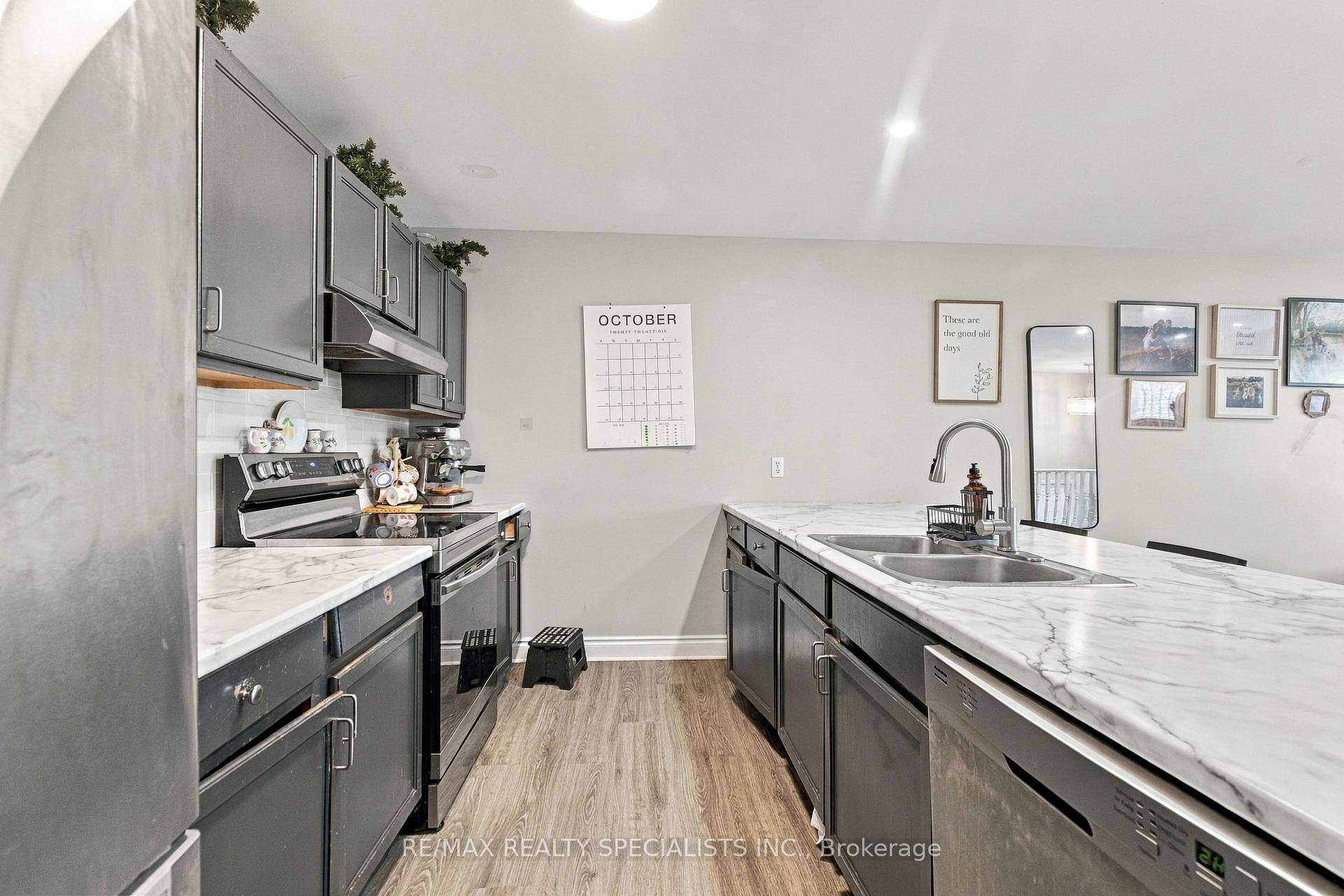Photo 15 of 630 Brazil Avenue, Windsor — HOMEH