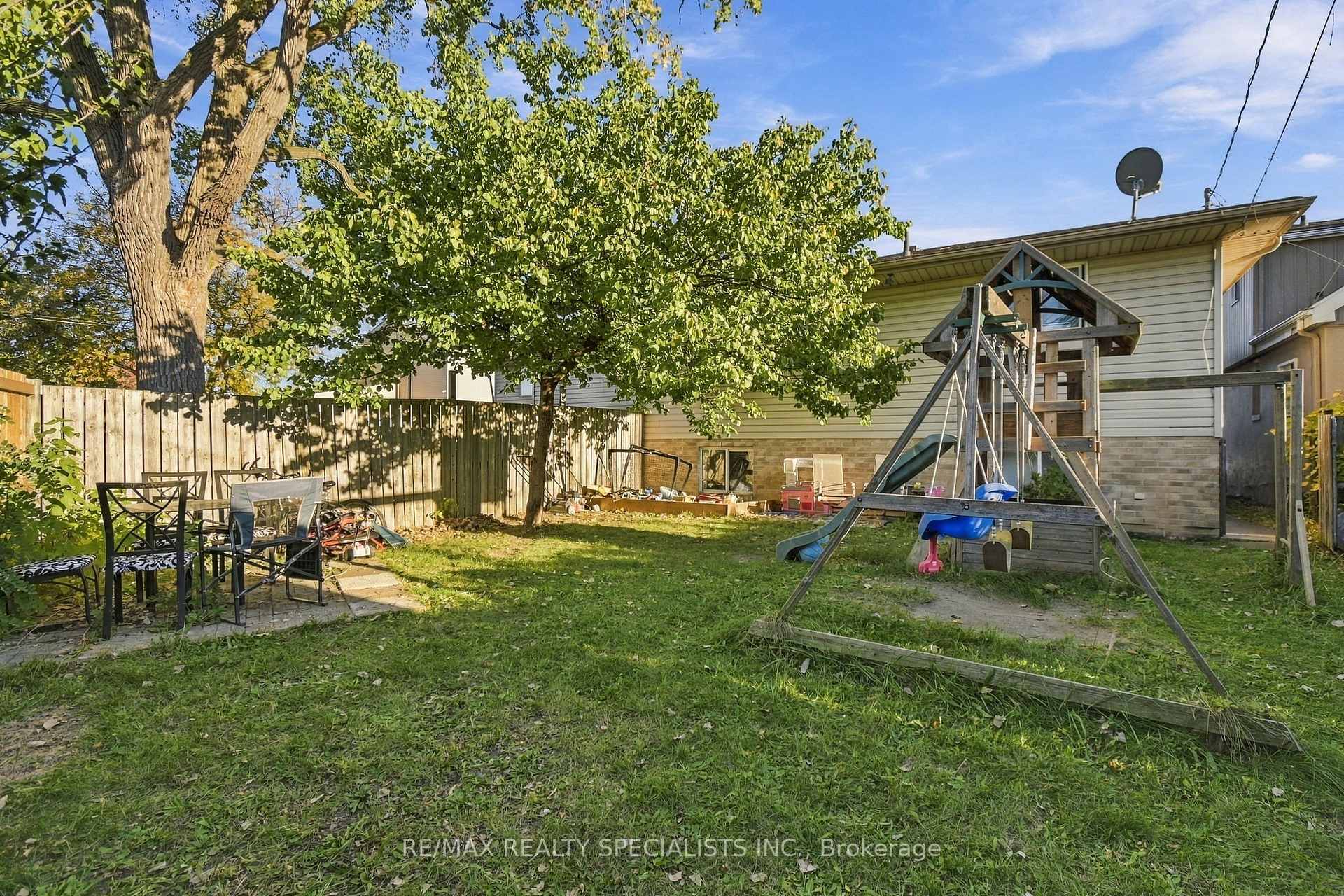 Photo 42 of 630 Brazil Avenue, Windsor — HOMEH