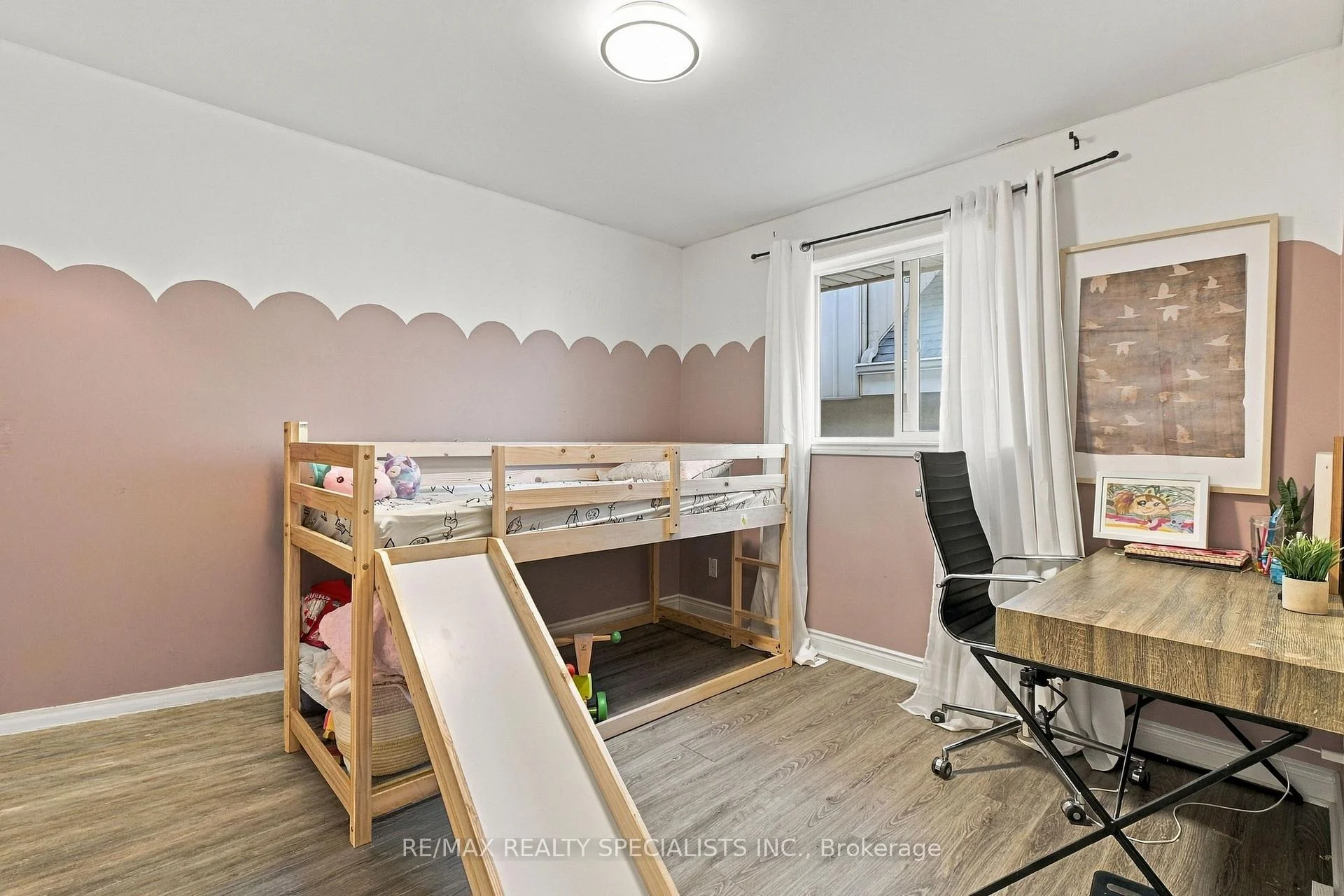 Photo 16 of 630 Brazil Avenue, Windsor — HOMEH