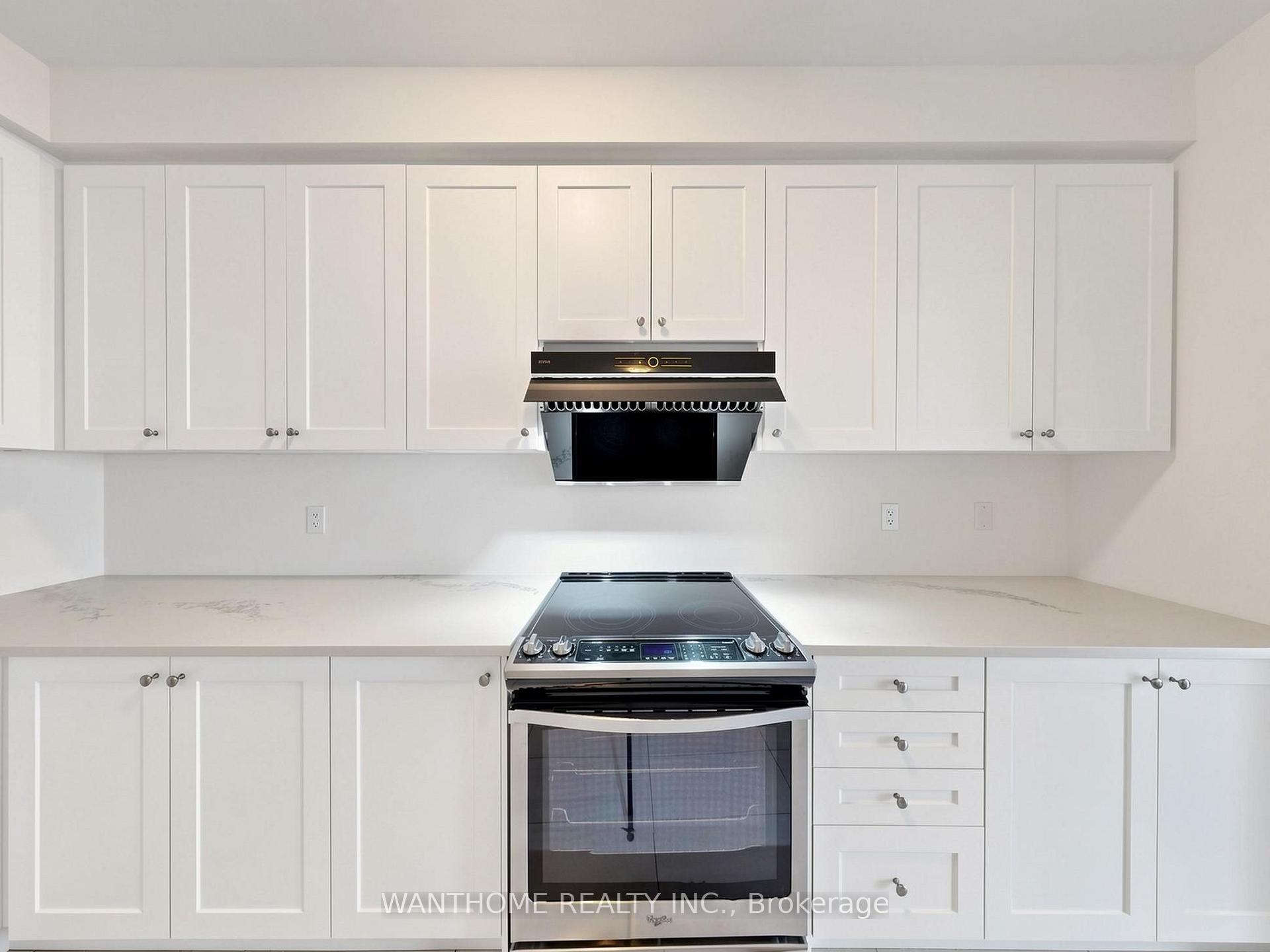 Photo 14 of 86 Prunella Crescent, East Gwillimbury, Holland Landing — HOMEH