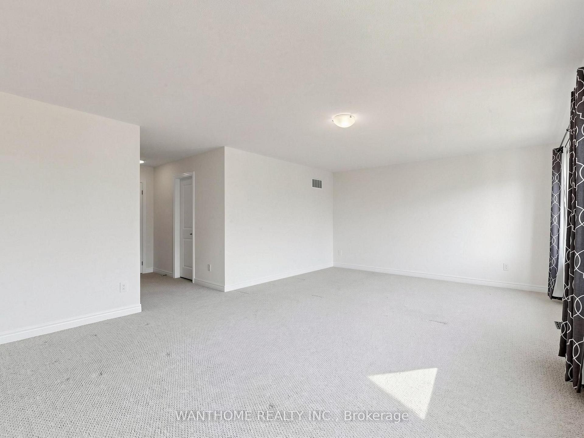 Photo 22 of 86 Prunella Crescent, East Gwillimbury, Holland Landing — HOMEH