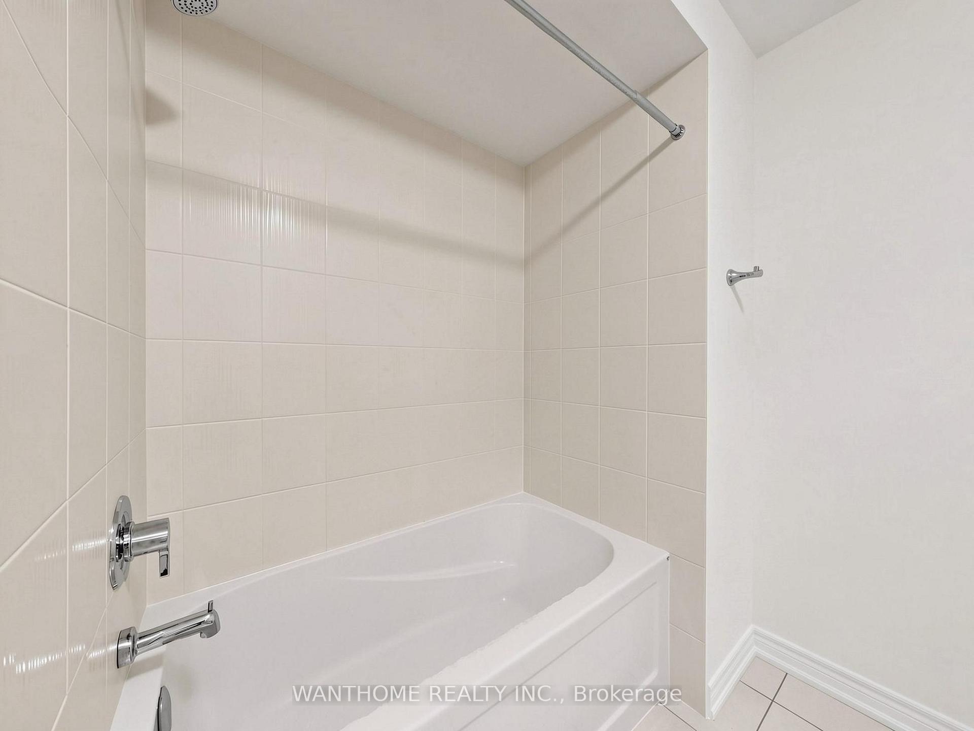 Photo 32 of 86 Prunella Crescent, East Gwillimbury, Holland Landing — HOMEH