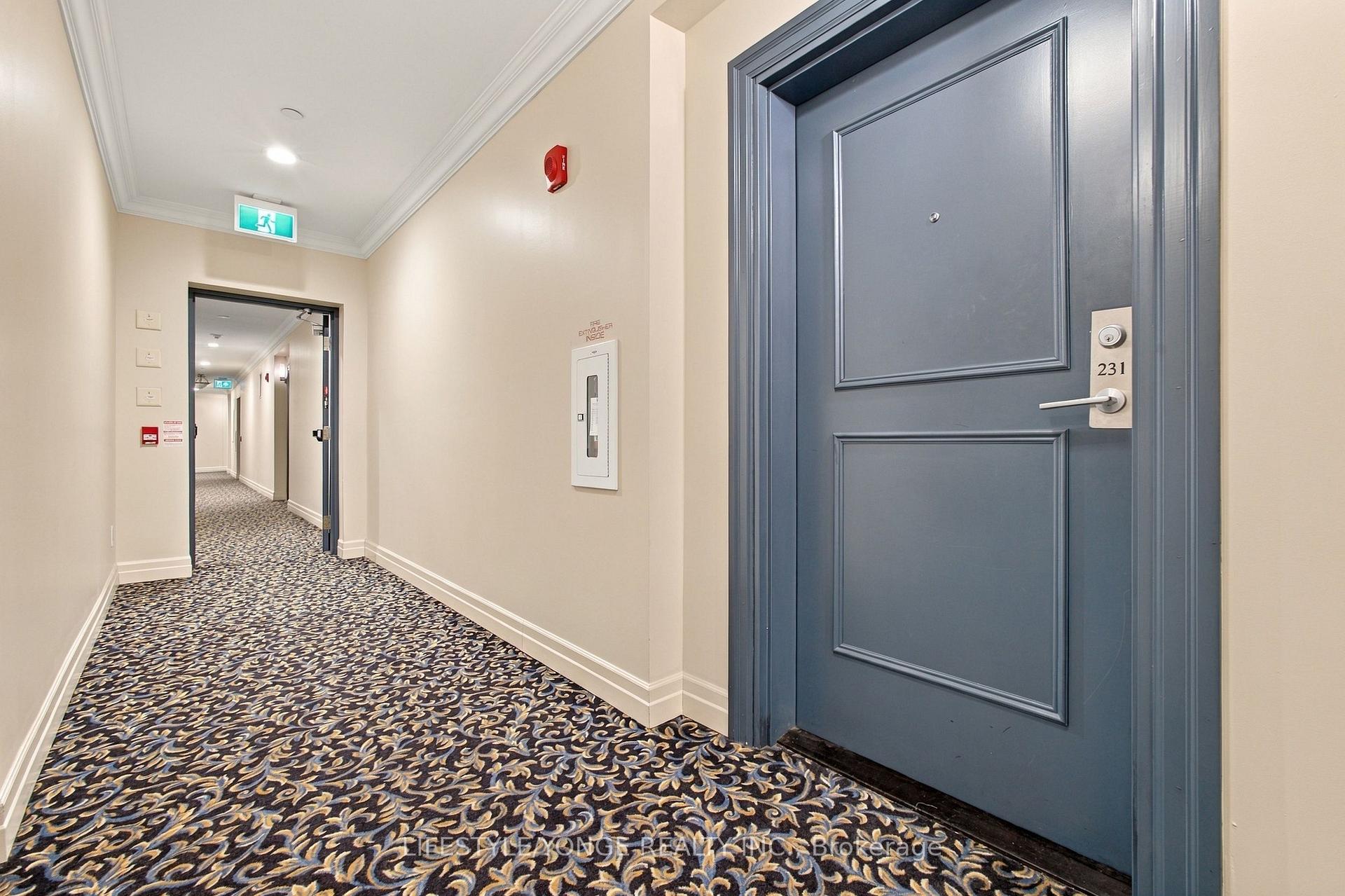 Photo 5 of Unit 231, 2300 Upper Middle Road W, Oakville, Glen Abbey — HOMEH