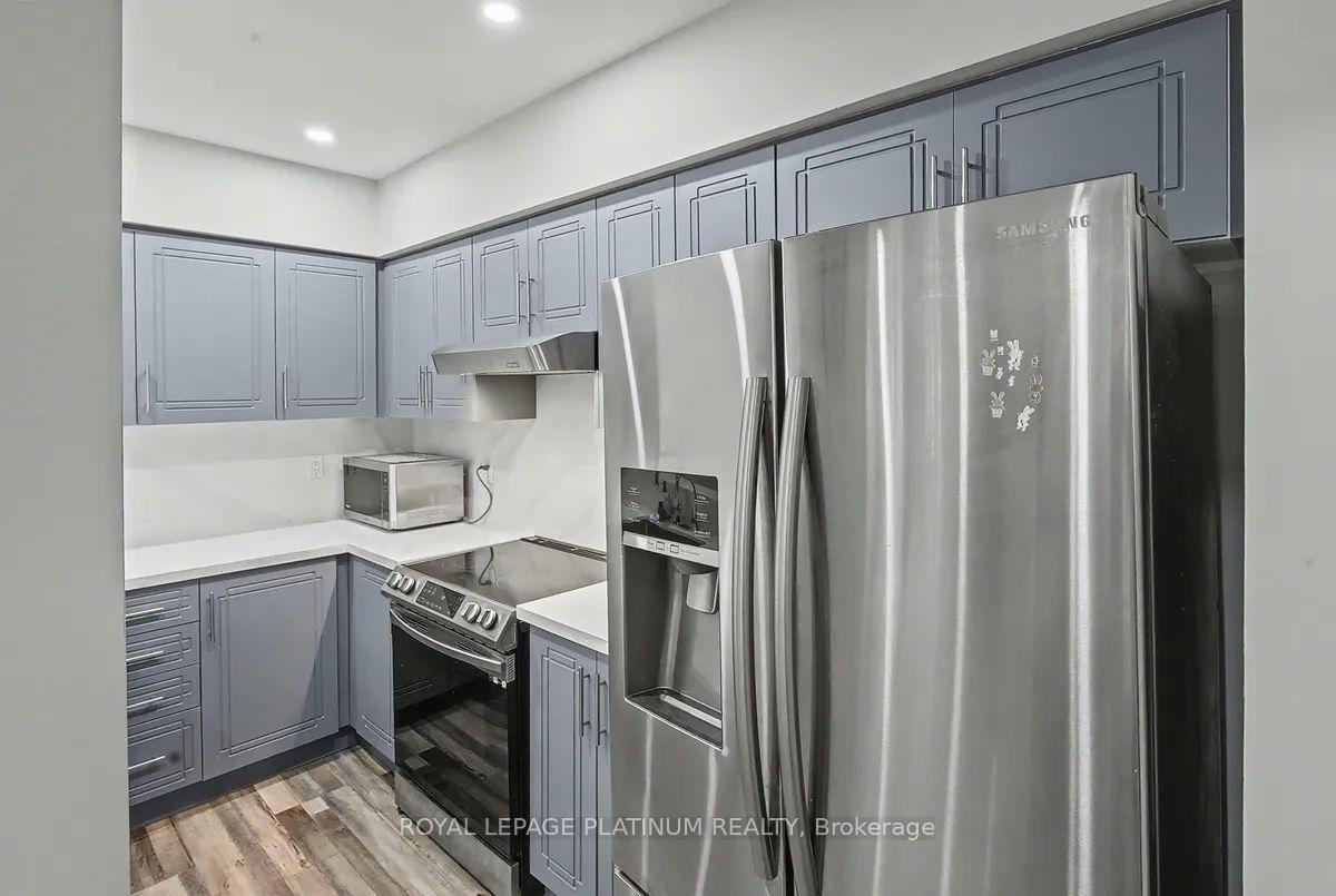 Photo 10 of Unit 297, 60 Barondale Drive, Mississauga, Hurontario — HOMEH