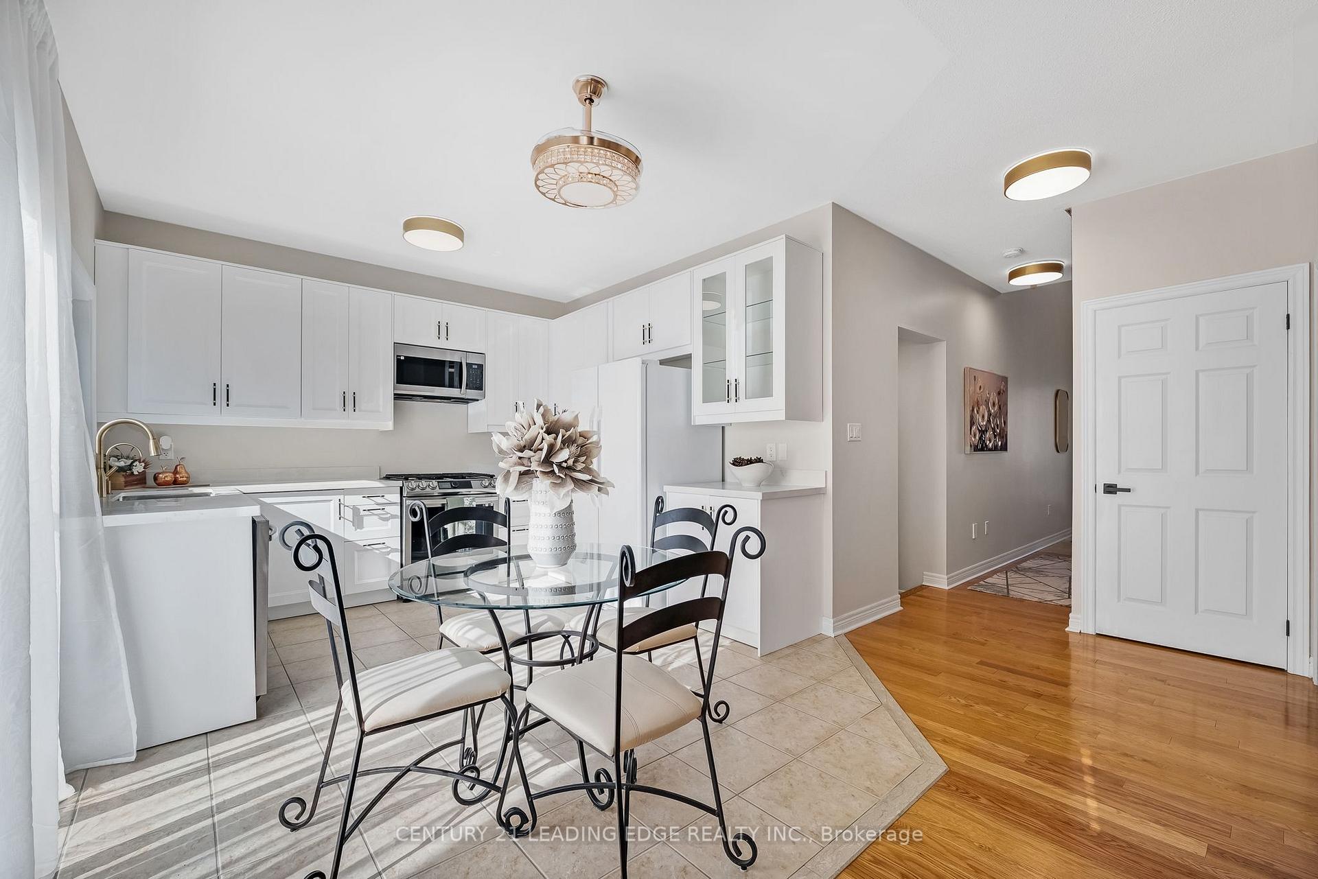 Photo 3 of 63 Billingham Heights, Aurora, Bayview Wellington — HOMEH