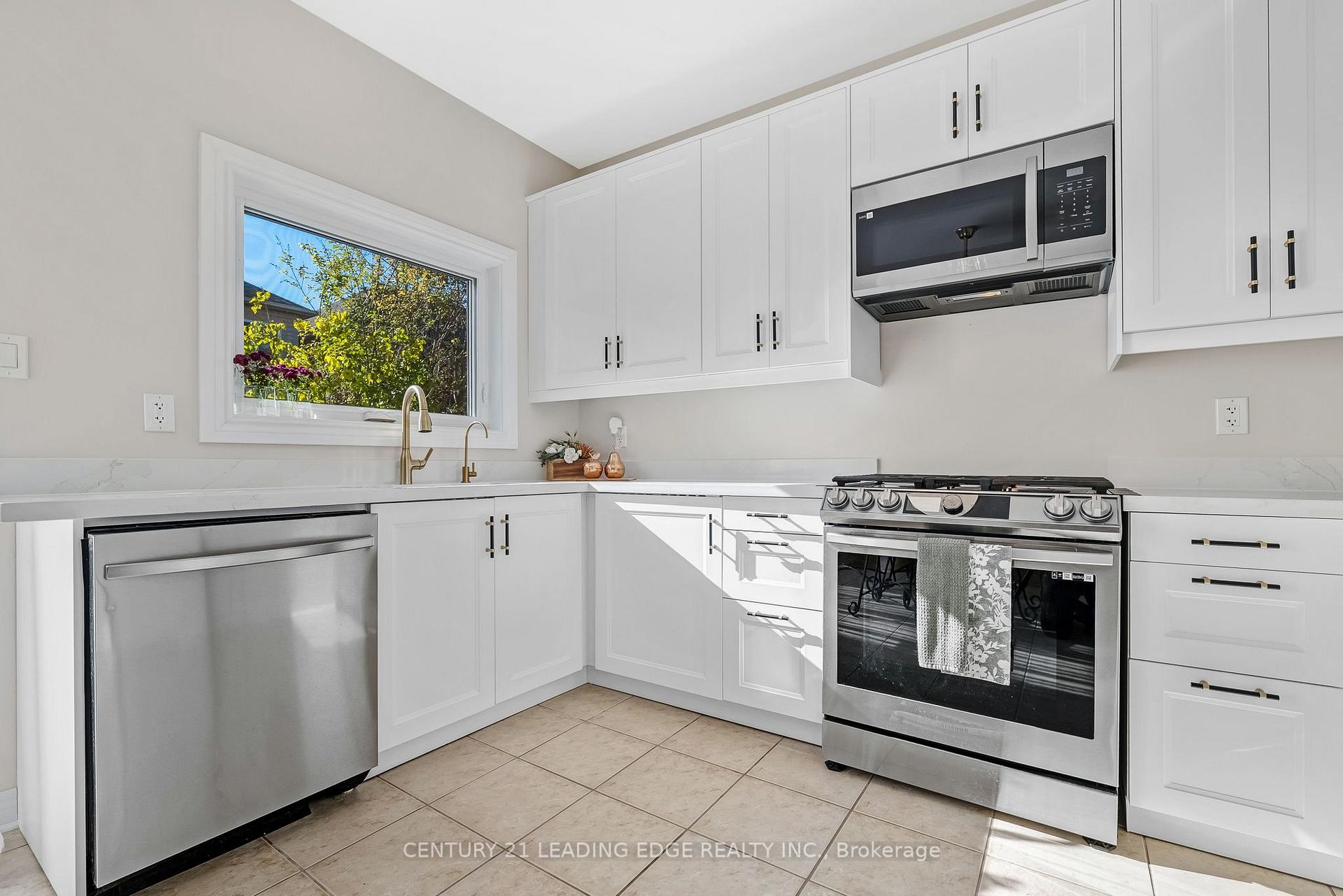 Photo 5 of 63 Billingham Heights, Aurora, Bayview Wellington — HOMEH