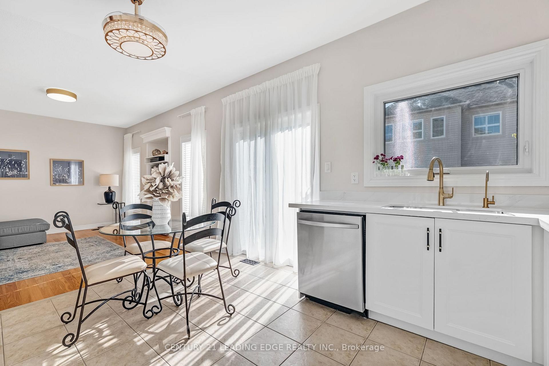 Photo 7 of 63 Billingham Heights, Aurora, Bayview Wellington — HOMEH