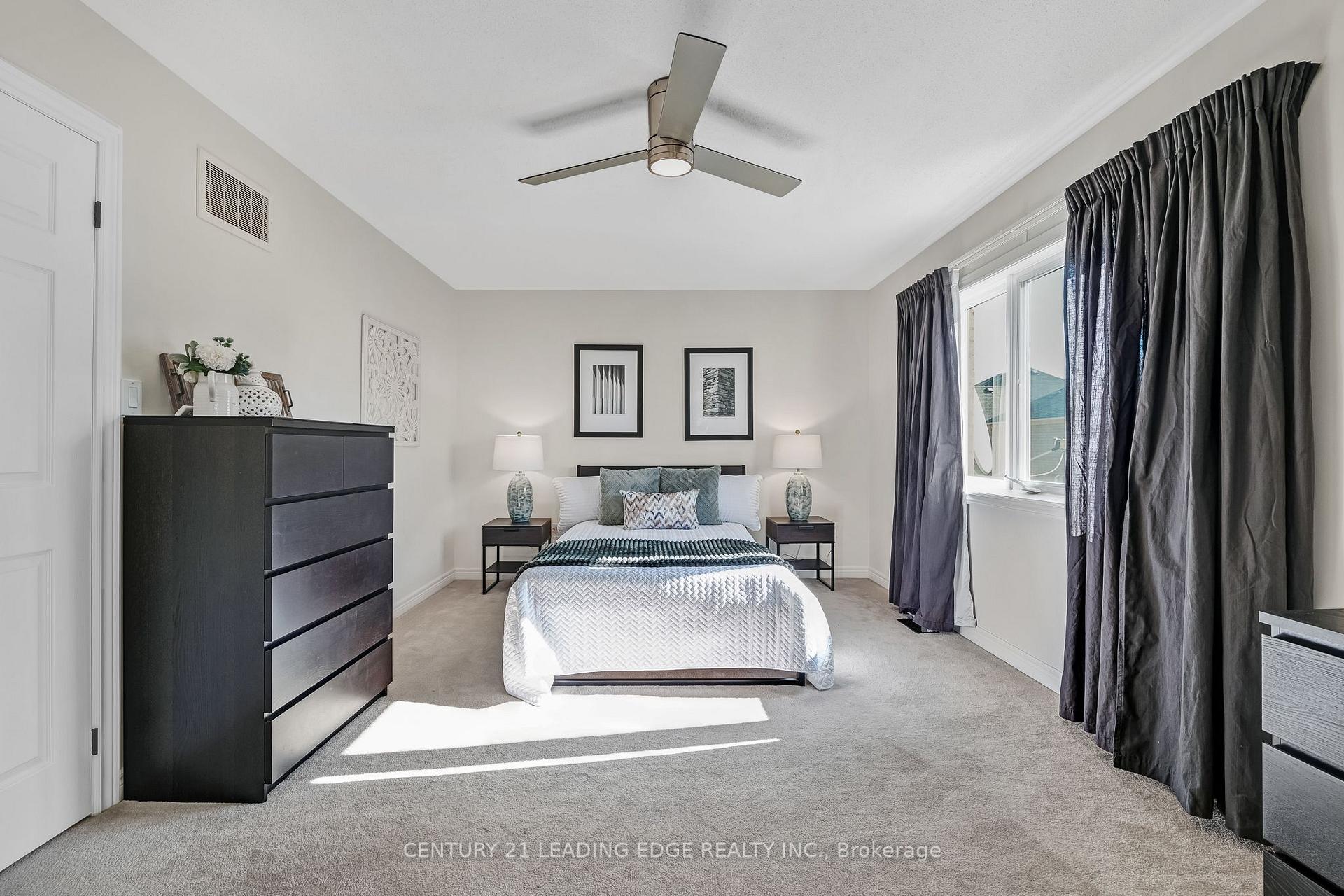 Photo 15 of 63 Billingham Heights, Aurora, Bayview Wellington — HOMEH