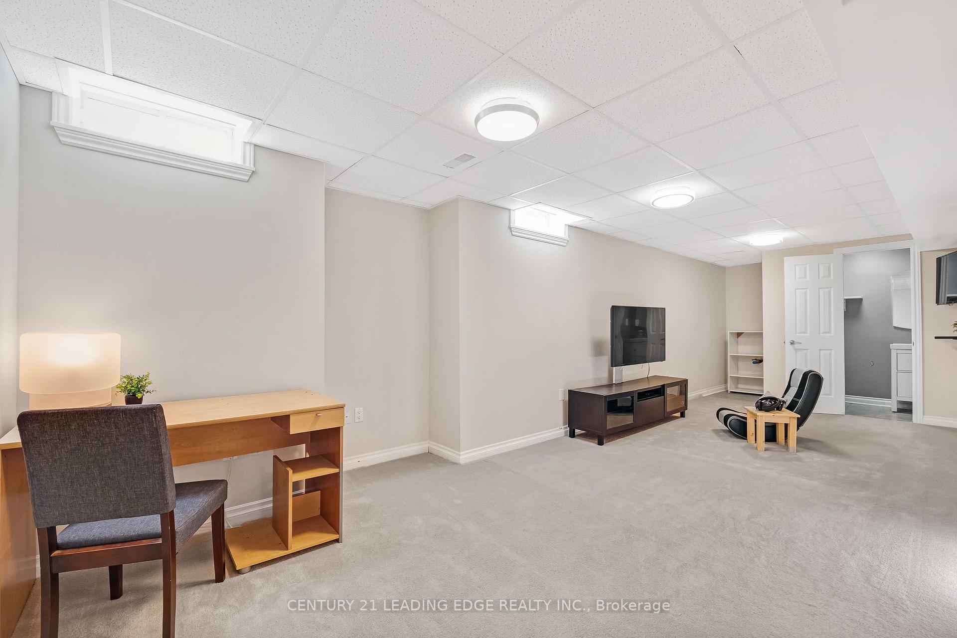 Photo 22 of 63 Billingham Heights, Aurora, Bayview Wellington — HOMEH