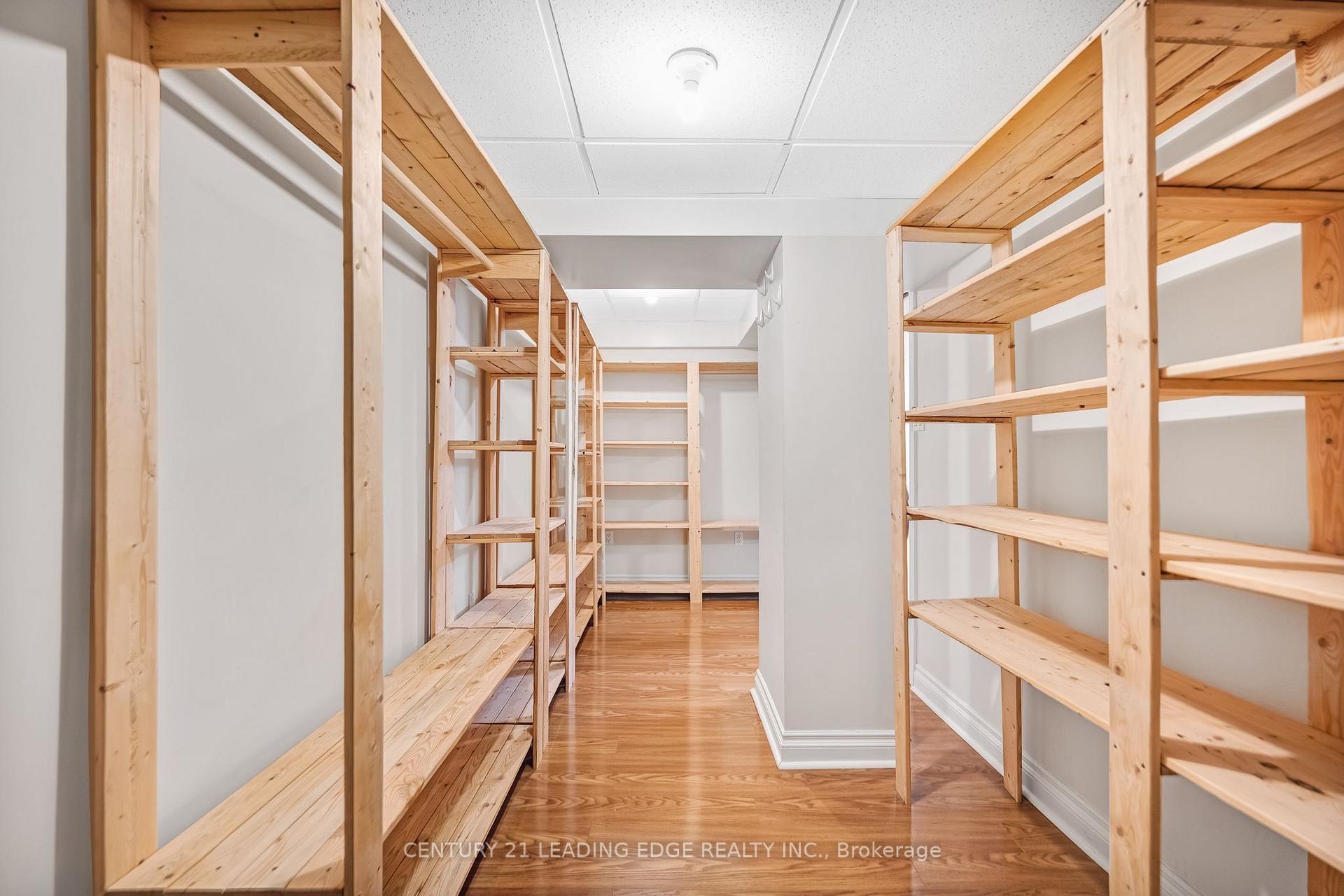 Photo 26 of 63 Billingham Heights, Aurora, Bayview Wellington — HOMEH