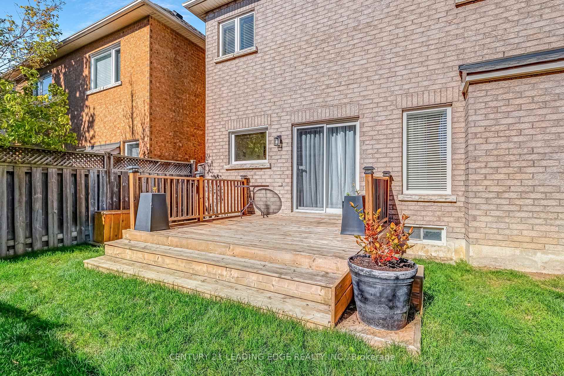 Photo 30 of 63 Billingham Heights, Aurora, Bayview Wellington — HOMEH