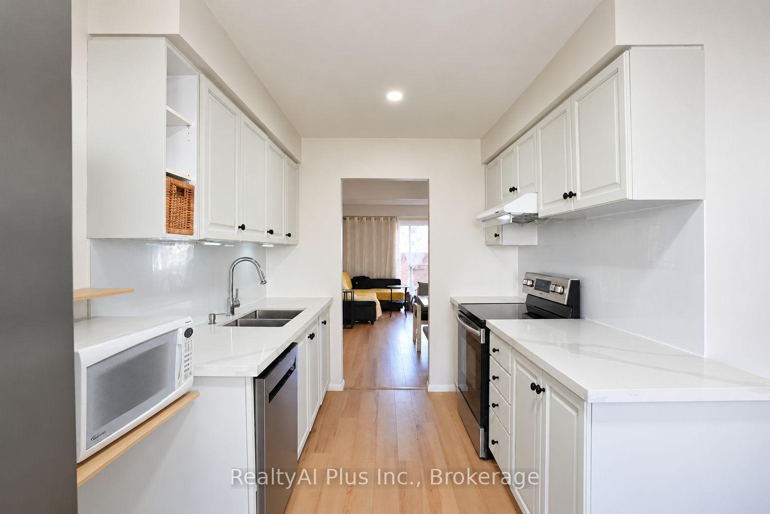 Photo 5 of Unit 9, 100 Burrows Hall Boulevard, Scarborough, Malvern — HOMEH